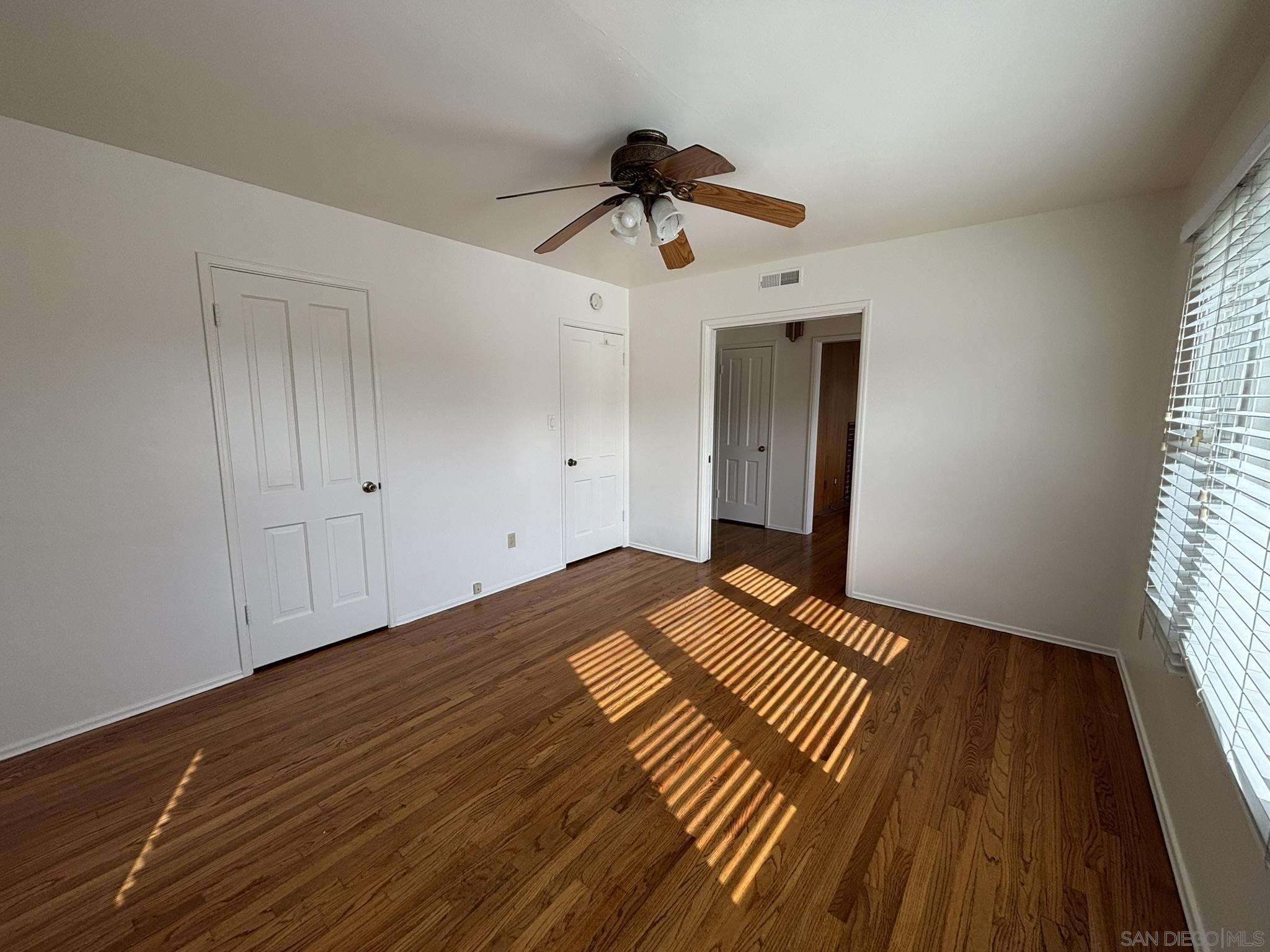 Detail Gallery Image 18 of 21 For 1676  Chatsworth Blvd, San Diego,  CA 92107 - 2 Beds | 1 Baths