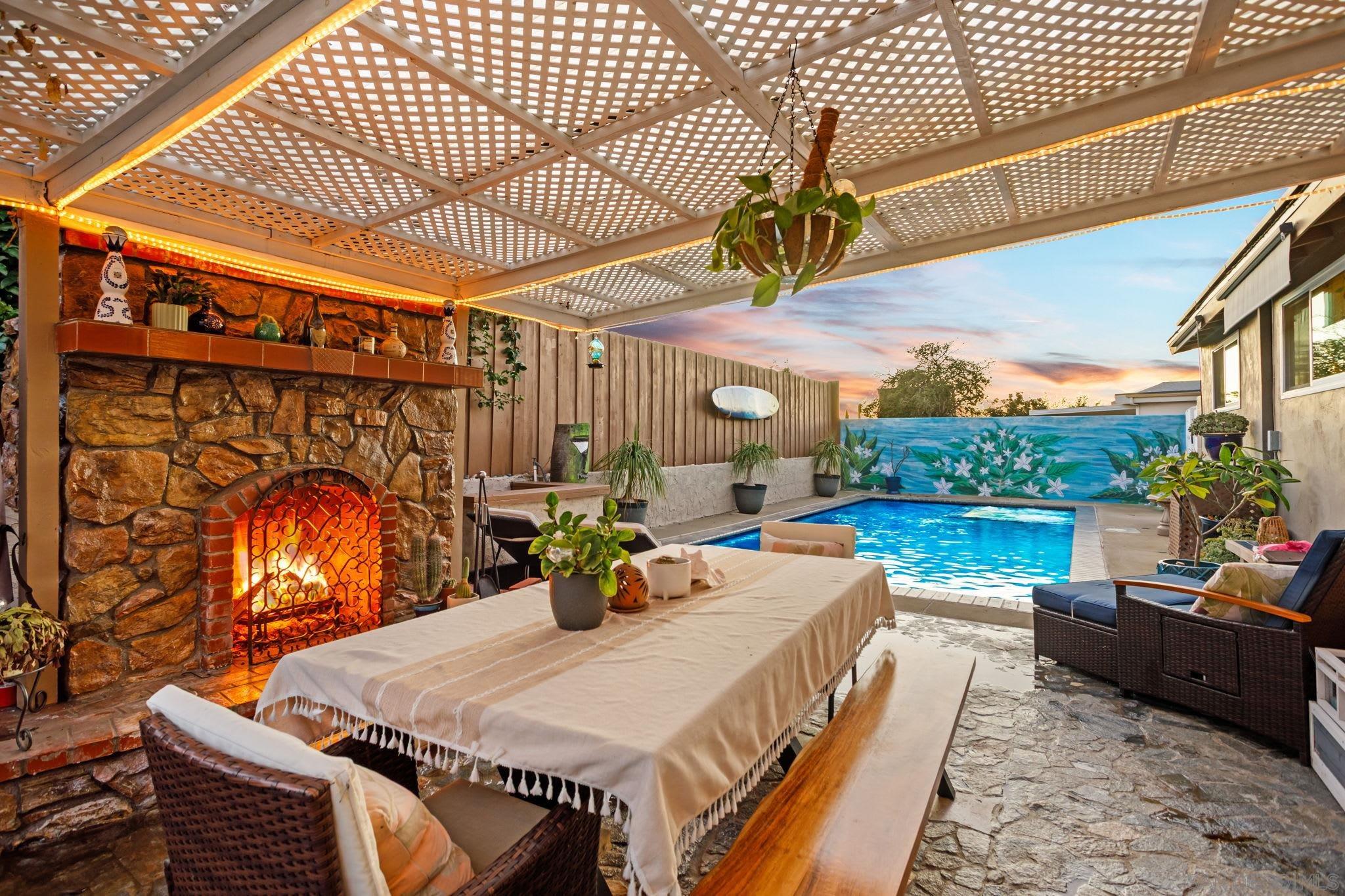 Front Image Thumbnail for SD250045749