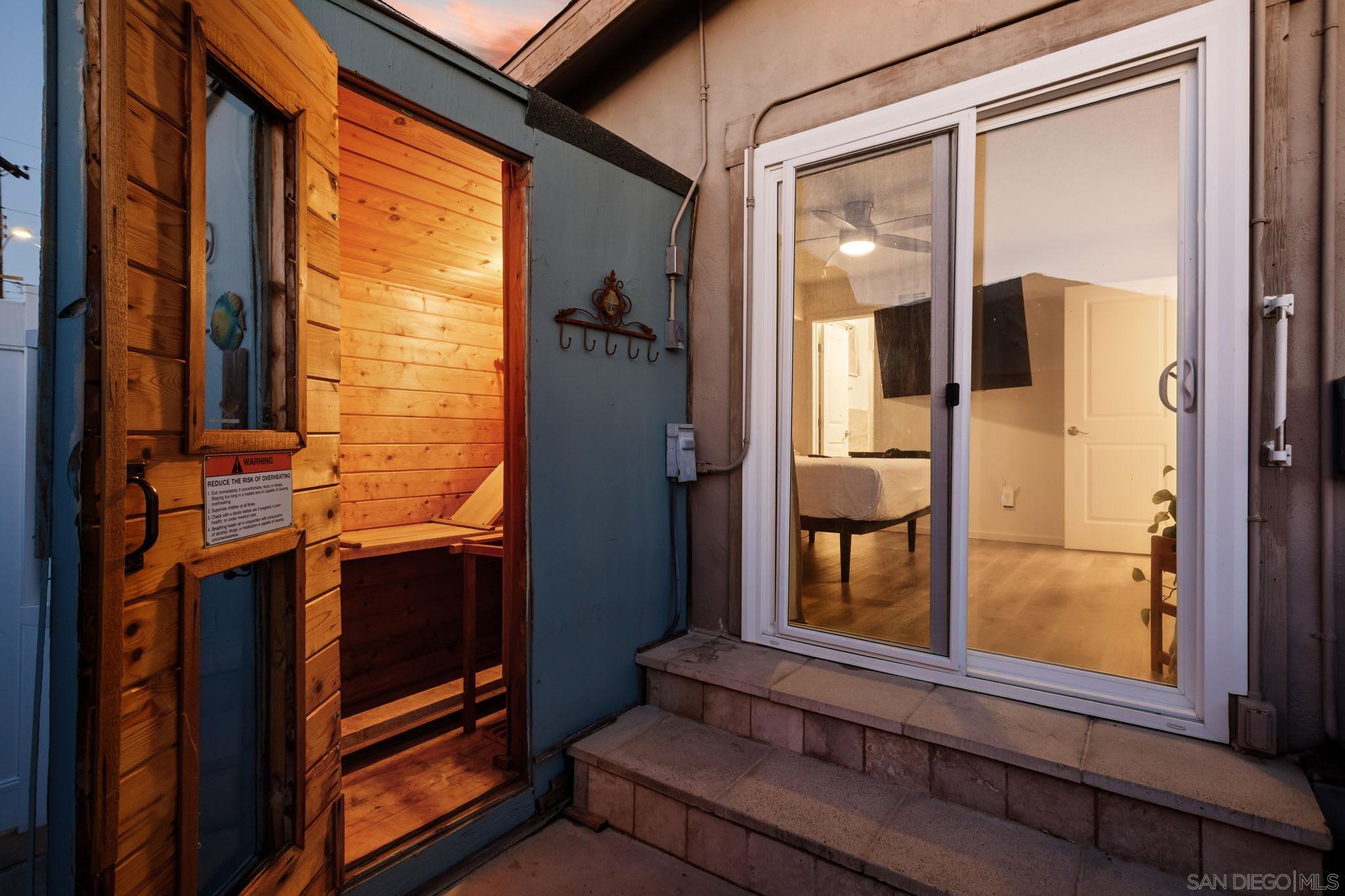 Detail Gallery Image 11 of 44 For 7111  Malta St, San Diego,  CA 92111 - 3 Beds | 2 Baths