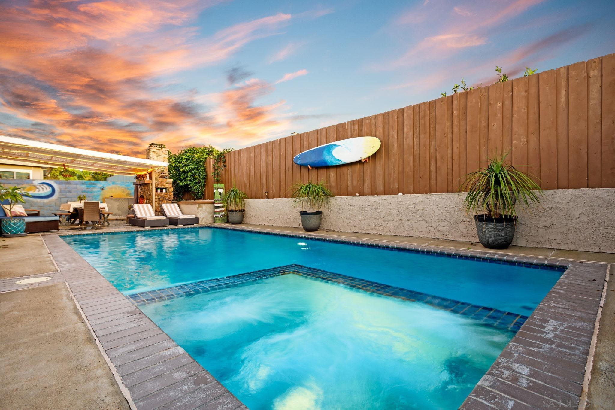 Detail Gallery Image 4 of 44 For 7111  Malta St, San Diego,  CA 92111 - 3 Beds | 2 Baths