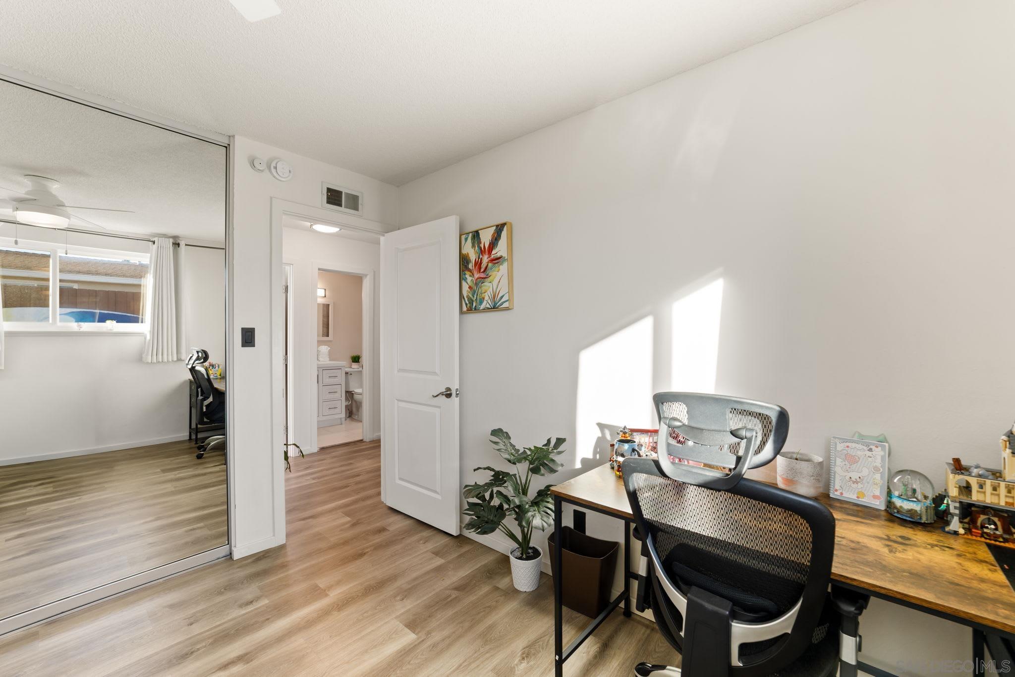 Detail Gallery Image 37 of 44 For 7111  Malta St, San Diego,  CA 92111 - 3 Beds | 2 Baths