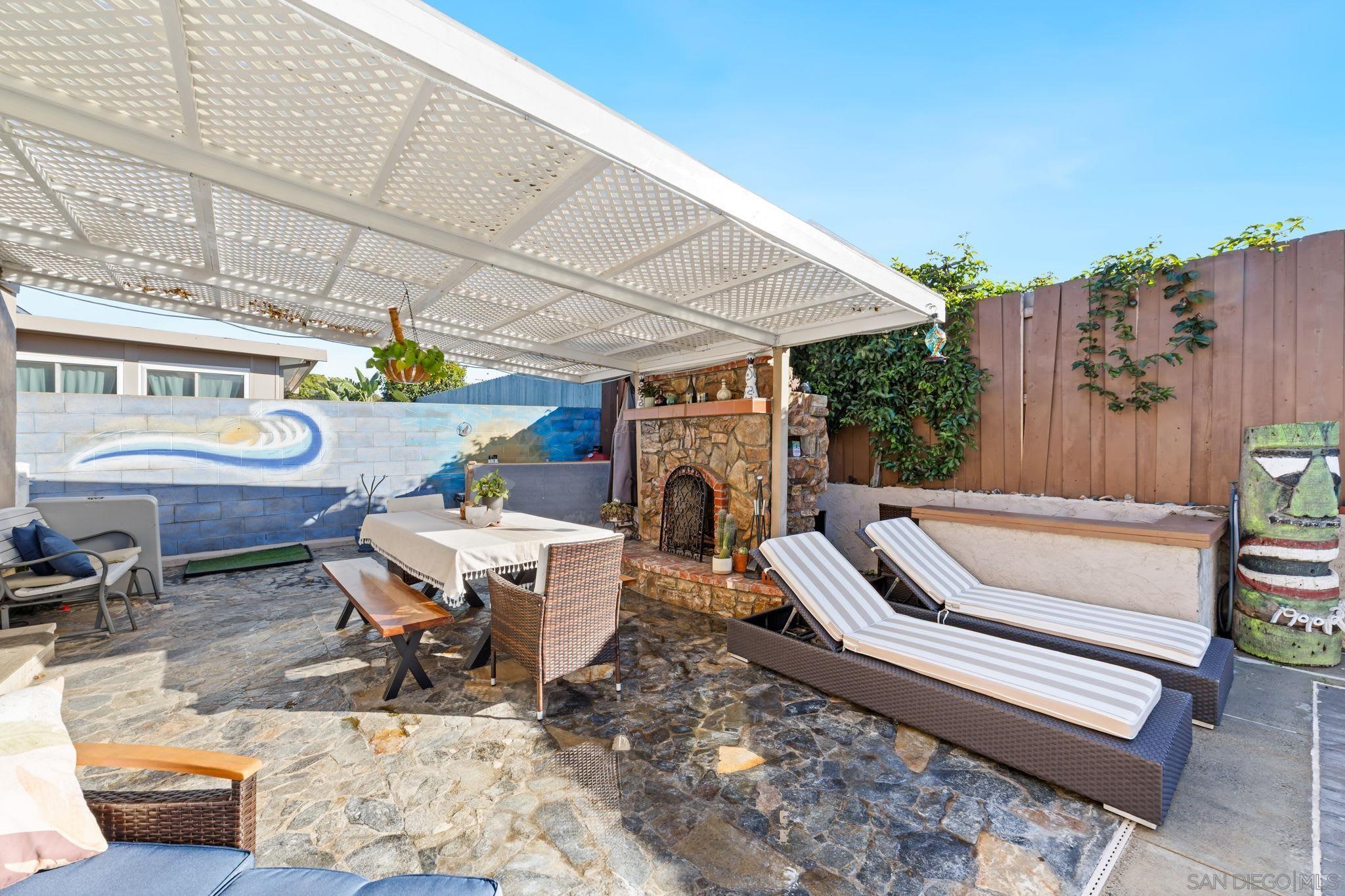 Detail Gallery Image 8 of 44 For 7111  Malta St, San Diego,  CA 92111 - 3 Beds | 2 Baths