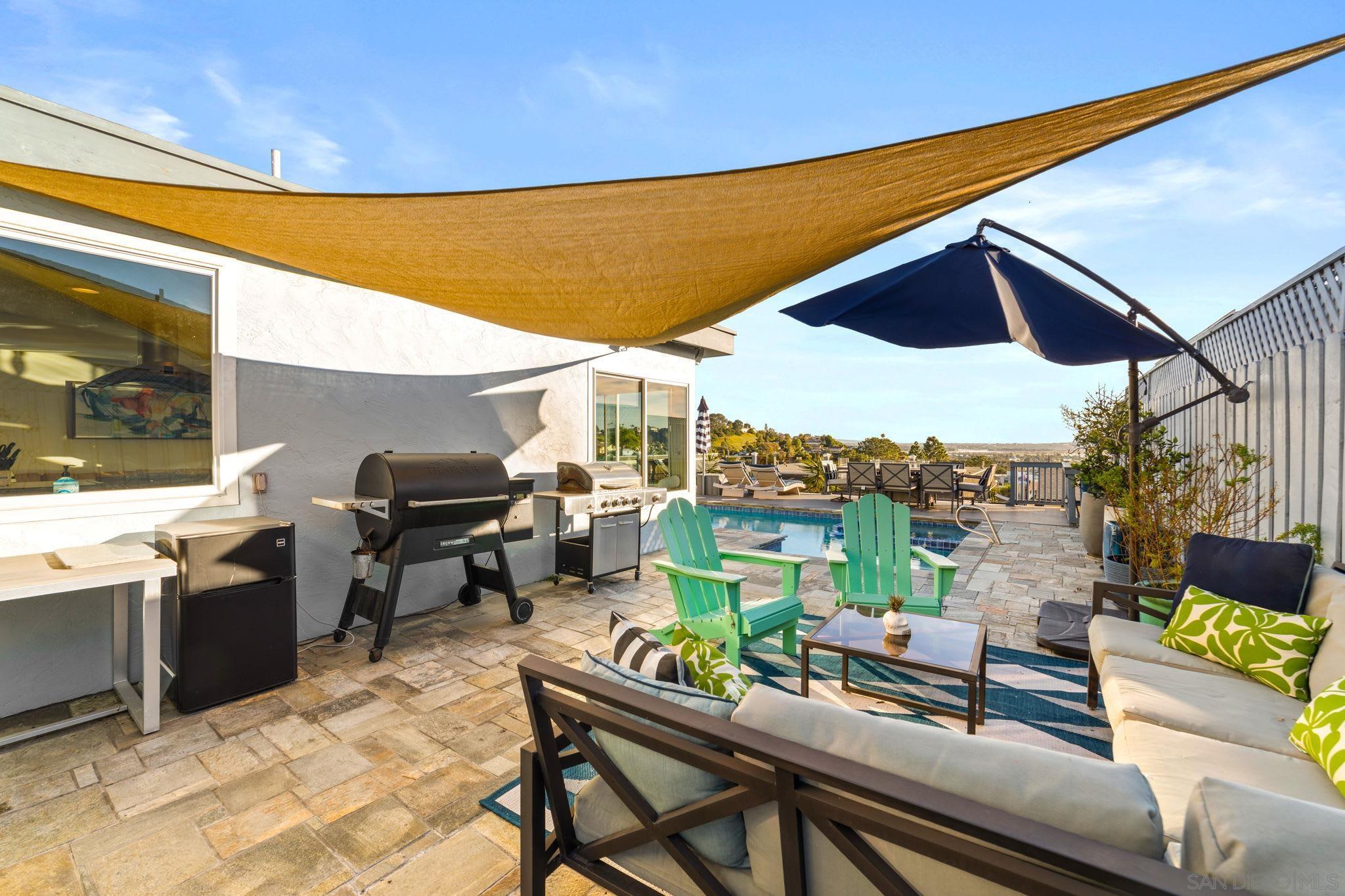 Detail Gallery Image 13 of 47 For 3081  Nute Way, San Diego,  CA 92117 - 3 Beds | 2 Baths