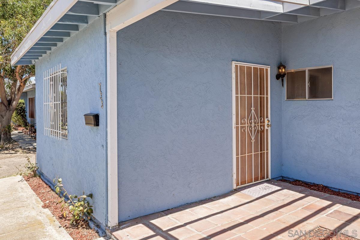 Detail Gallery Image 10 of 31 For Gregory St, San Diego,  CA 92113 - – Beds | – Baths