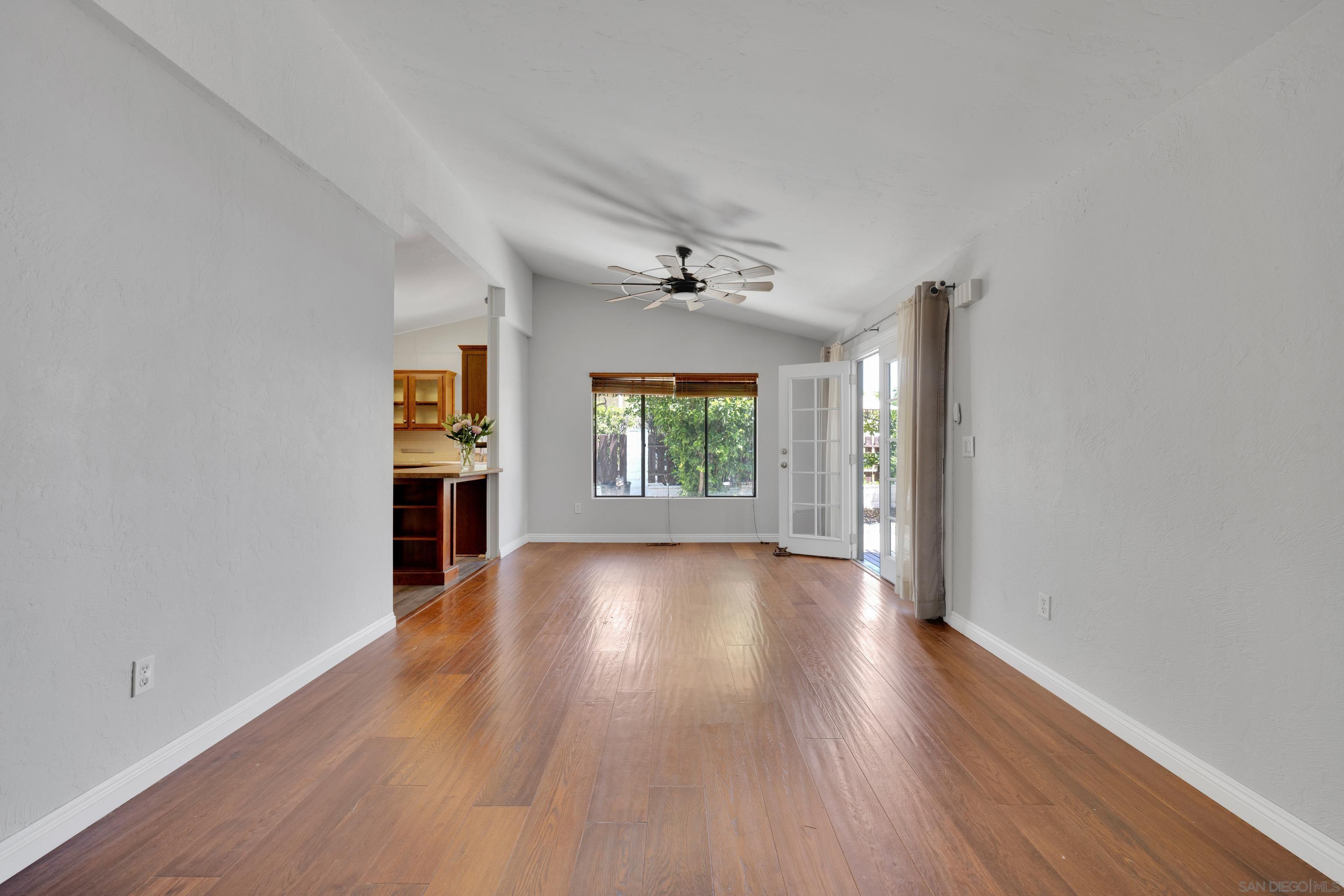 Detail Gallery Image 16 of 45 For 38020  Calle Confite, Murrieta,  CA 92563 - 2 Beds | 2 Baths