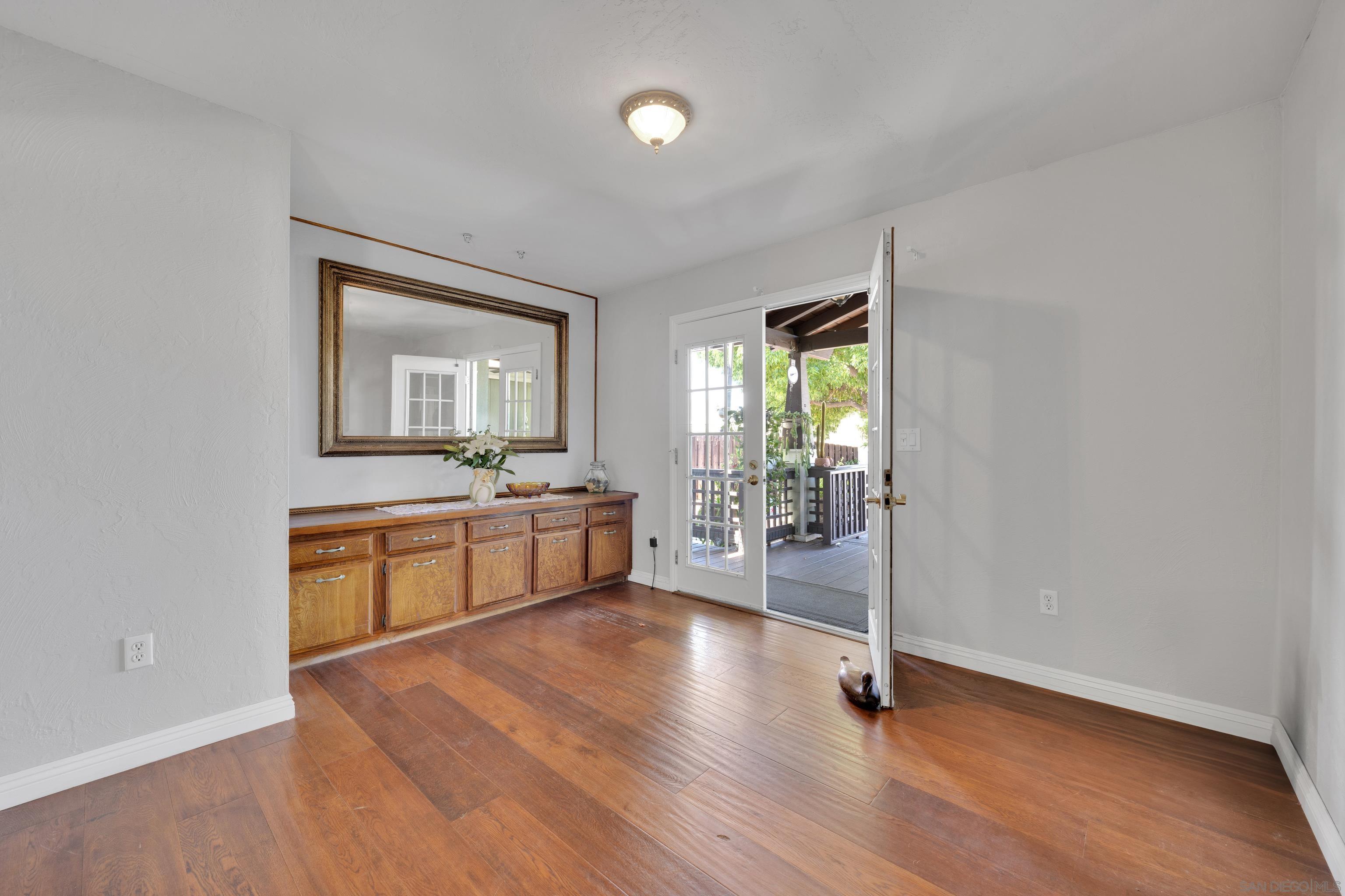 Detail Gallery Image 10 of 45 For 38020  Calle Confite, Murrieta,  CA 92563 - 2 Beds | 2 Baths