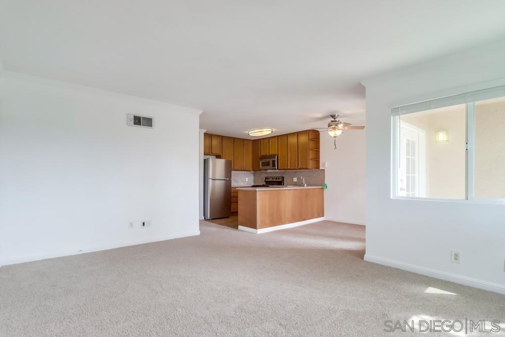Detail Gallery Image 3 of 33 For 1280 W Main Street  #6,  El Cajon,  CA 92020 - 2 Beds | 1/1 Baths