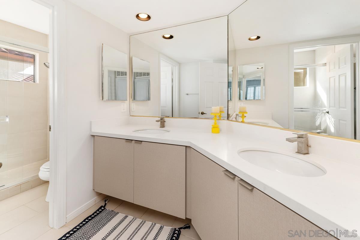 Detail Gallery Image 24 of 33 For 5743  Caminito Empresa, La Jolla,  CA 92037 - 3 Beds | 2/1 Baths