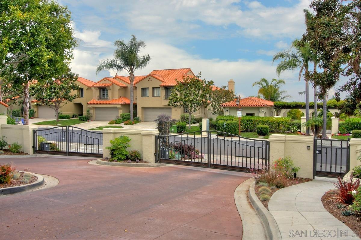 Detail Gallery Image 28 of 33 For 5743  Caminito Empresa, La Jolla,  CA 92037 - 3 Beds | 2/1 Baths