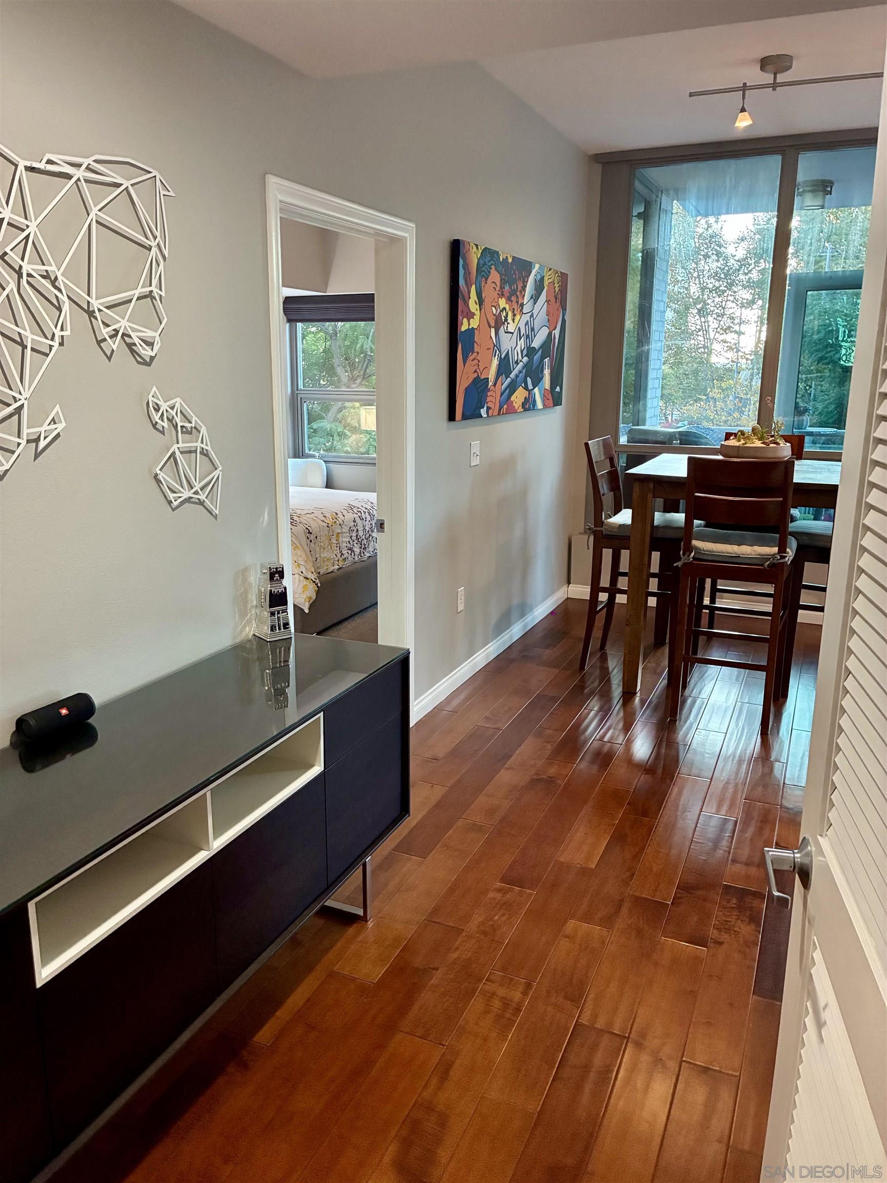 Detail Gallery Image 5 of 75 For 206  Park Blvd.  203, San Diego,  CA 92101 - 2 Beds | 2 Baths