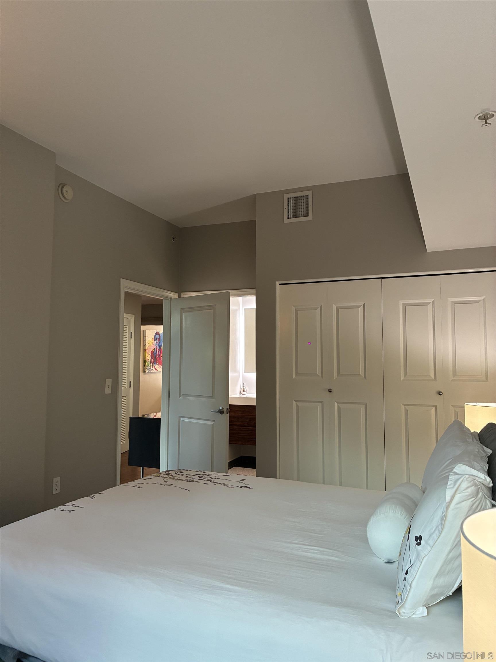 Detail Gallery Image 52 of 75 For 206  Park Blvd.  203, San Diego,  CA 92101 - 2 Beds | 2 Baths