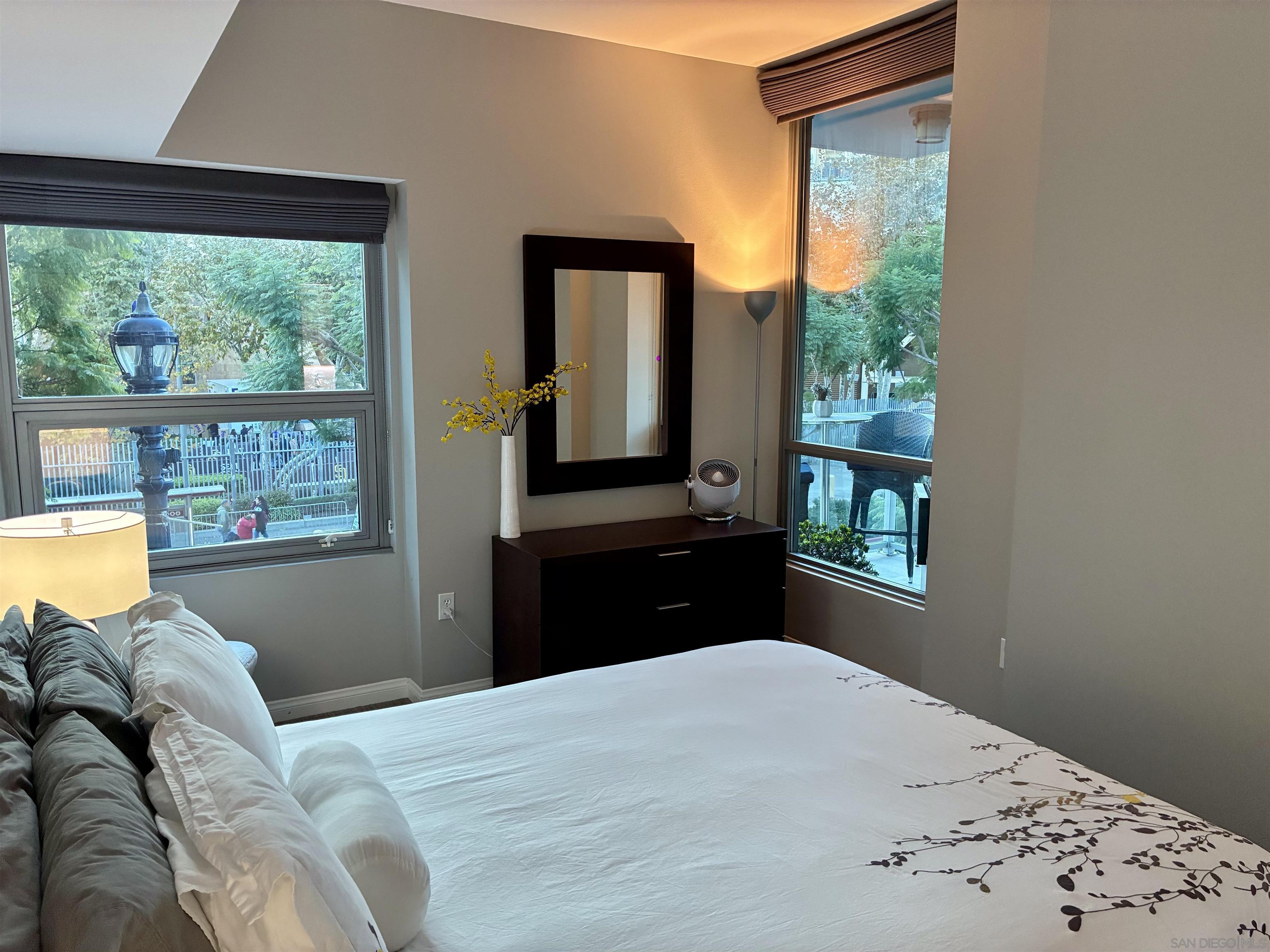 Detail Gallery Image 57 of 75 For 206  Park Blvd.  203, San Diego,  CA 92101 - 2 Beds | 2 Baths