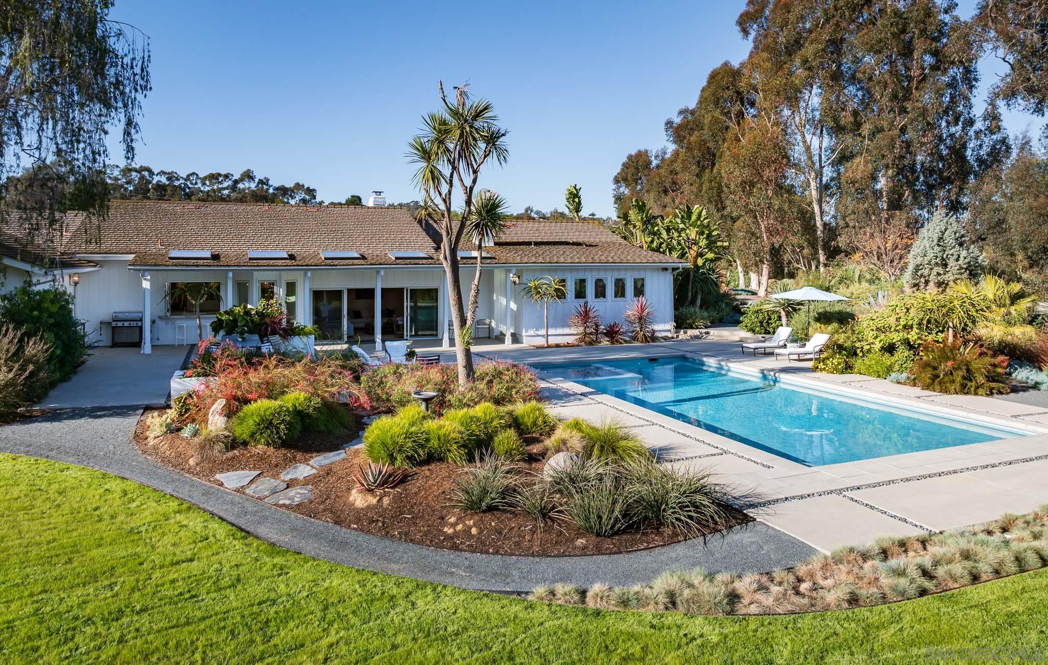 Detail Gallery Image 26 of 56 For 16039  via Del Alba, Rancho Santa Fe,  CA 92067 - 5 Beds | 3/1 Baths