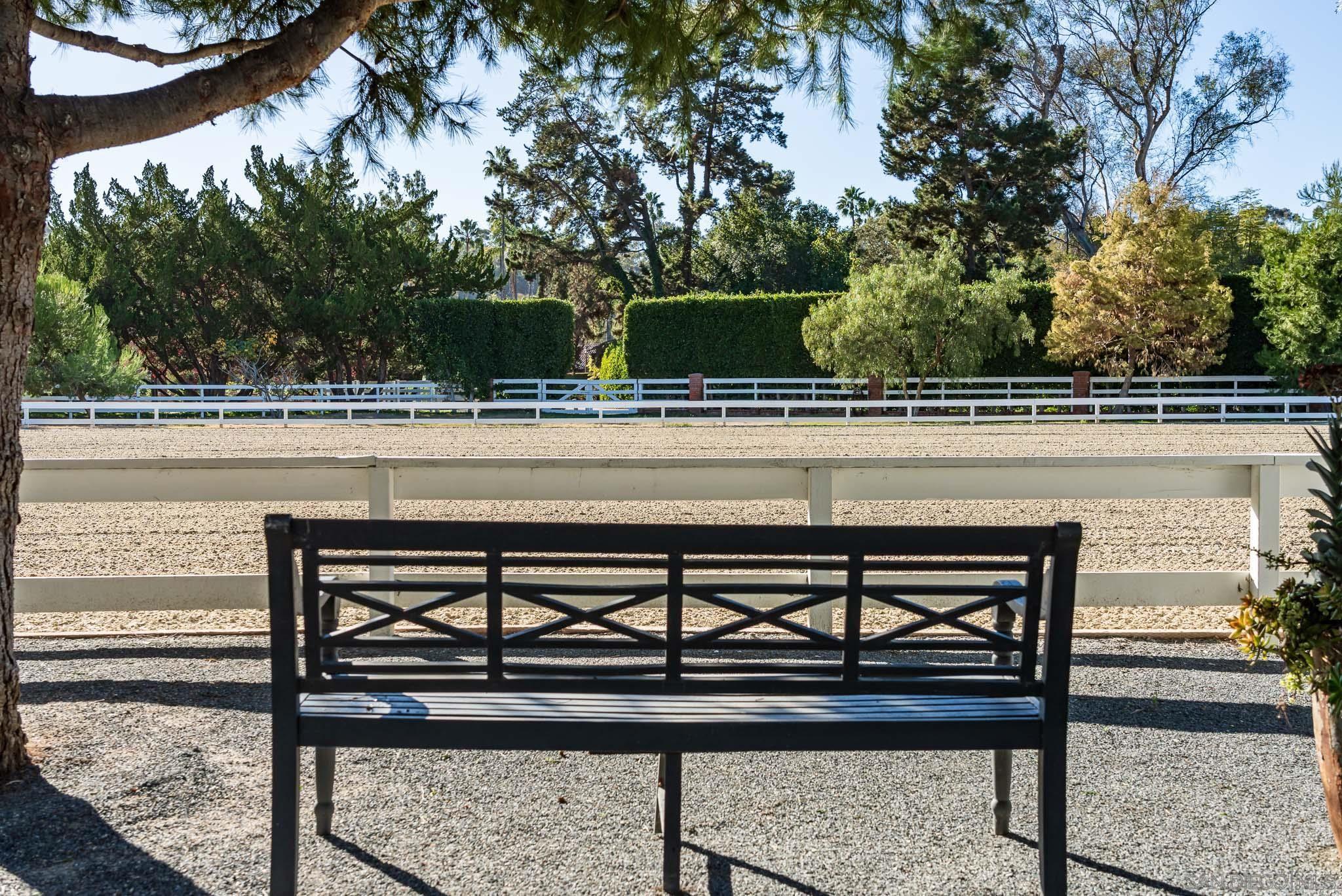 Detail Gallery Image 42 of 56 For 16039  via Del Alba, Rancho Santa Fe,  CA 92067 - 5 Beds | 3/1 Baths