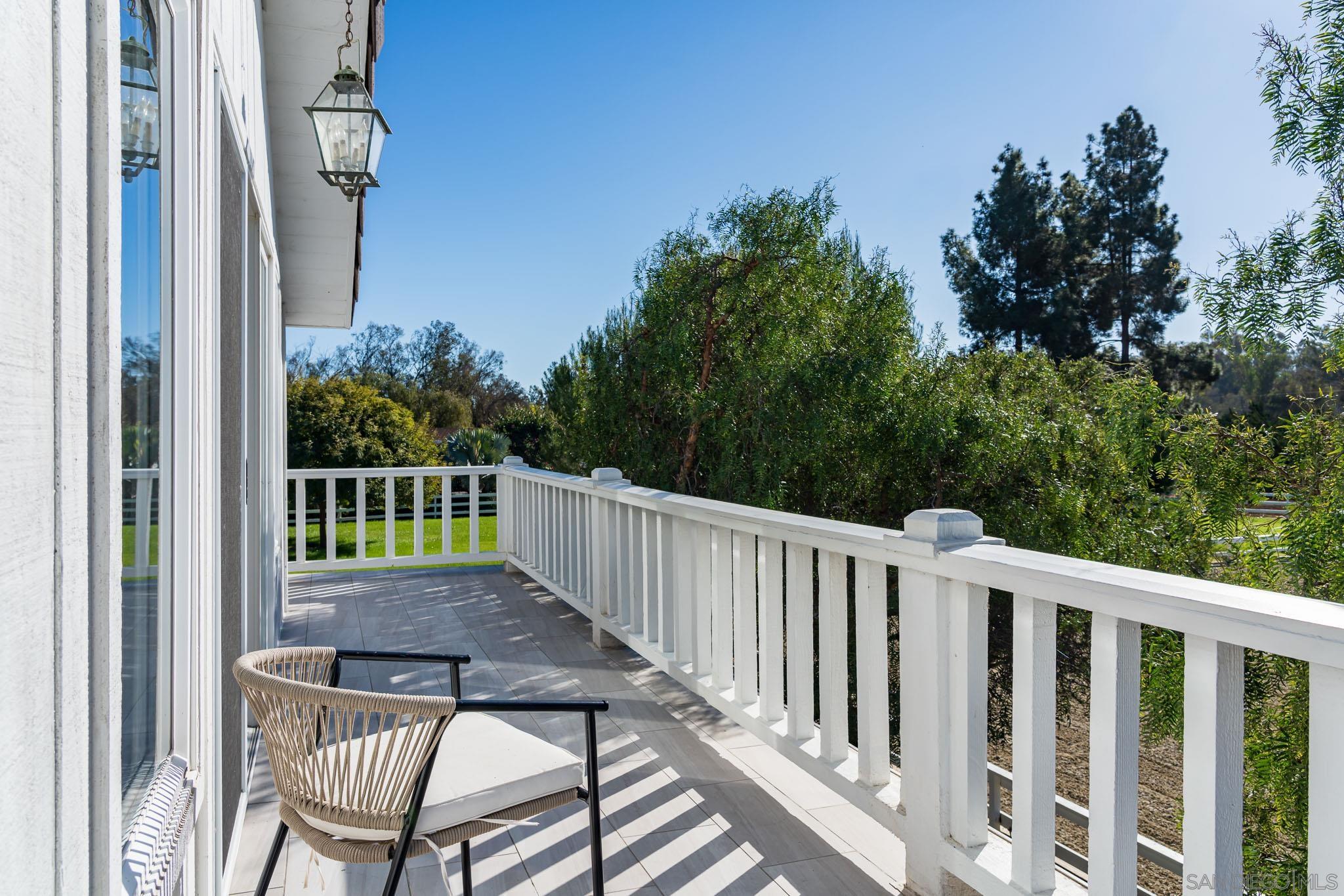 Detail Gallery Image 51 of 56 For 16039  via Del Alba, Rancho Santa Fe,  CA 92067 - 5 Beds | 3/1 Baths