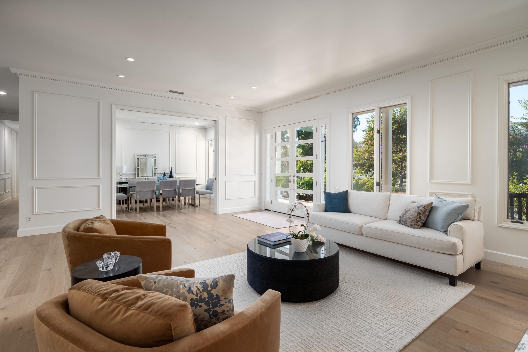 Detail Gallery Image 8 of 56 For 16039  via Del Alba, Rancho Santa Fe,  CA 92067 - 5 Beds | 3/1 Baths