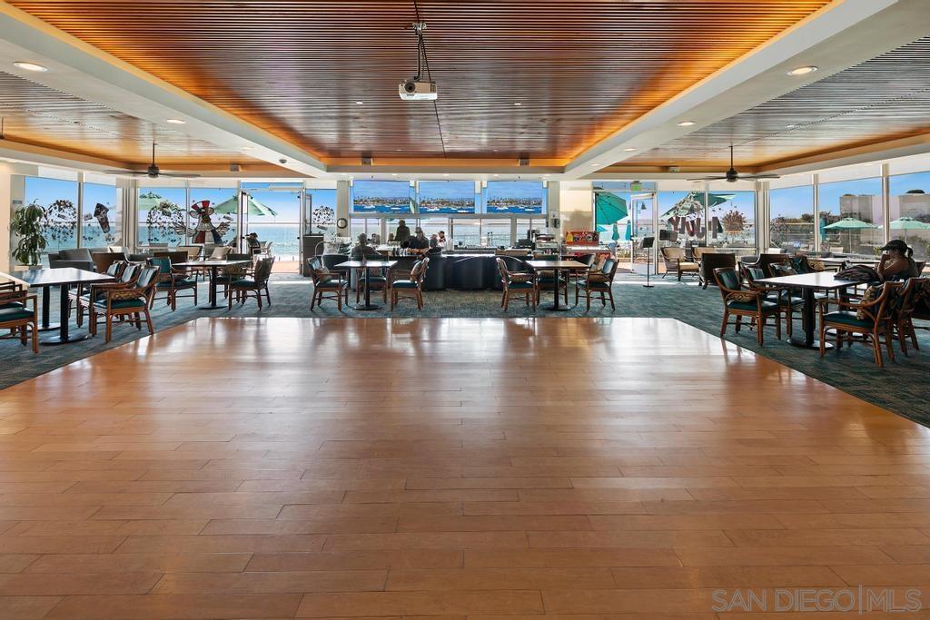 Detail Gallery Image 26 of 32 For 1750  Avenida Del Mundo  #504,  Coronado,  CA 92118 - 3 Beds | 3 Baths