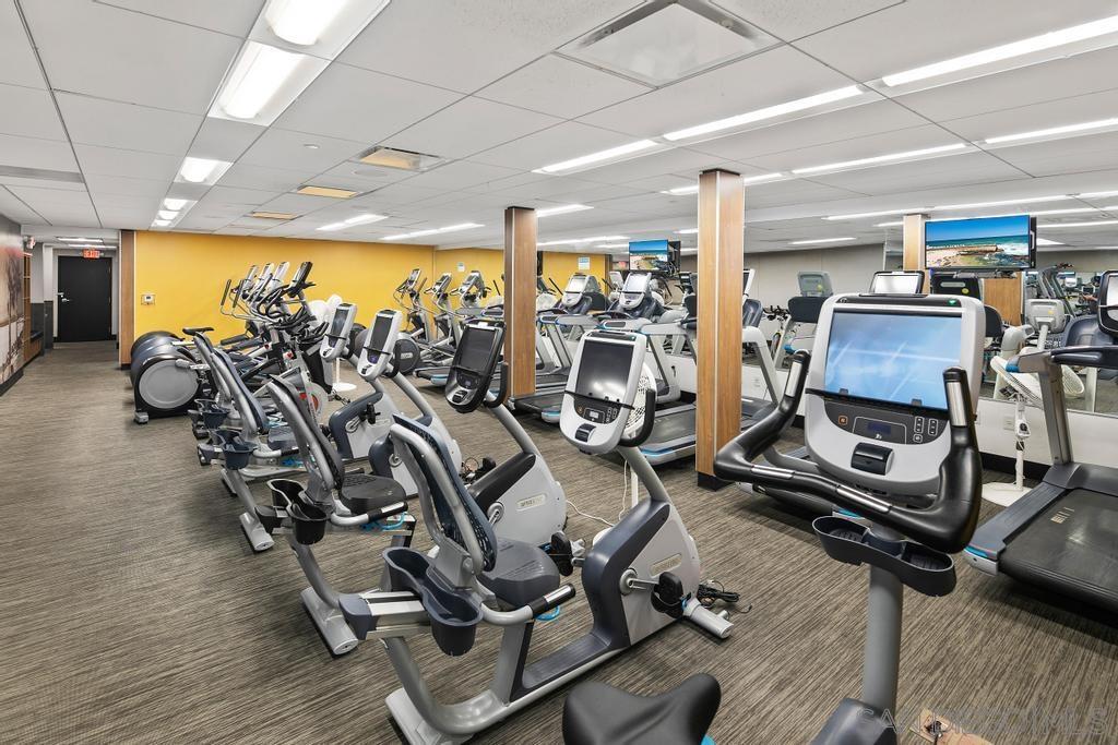 Detail Gallery Image 30 of 32 For 1750  Avenida Del Mundo  #504,  Coronado,  CA 92118 - 3 Beds | 3 Baths