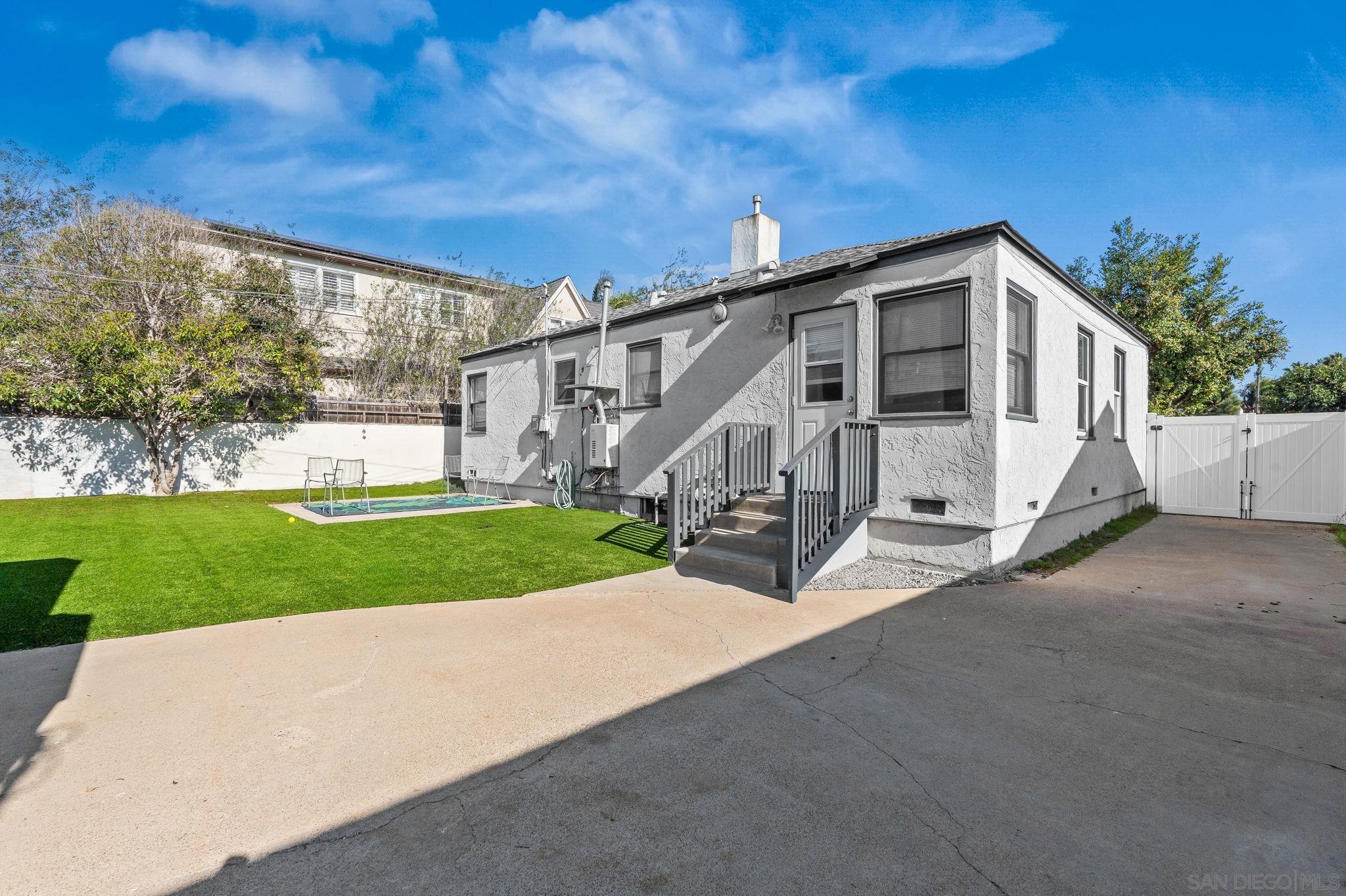 Detail Gallery Image 25 of 41 For 326-28  H Ave, Coronado,  CA 92118 - – Beds | – Baths