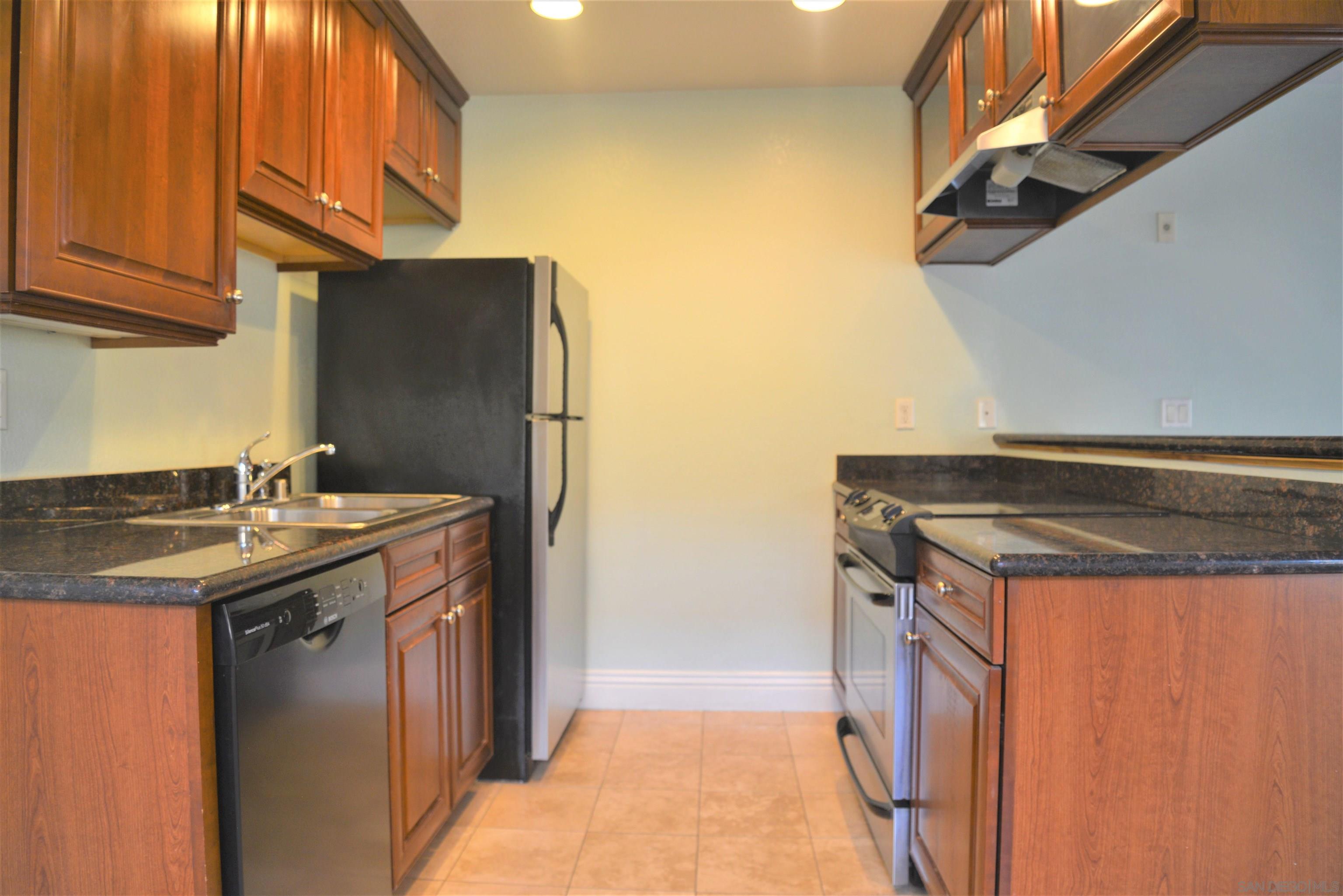 Detail Gallery Image 8 of 26 For 3151  via Alicante  228, La Jolla,  CA 92037 - 1 Beds | 1 Baths