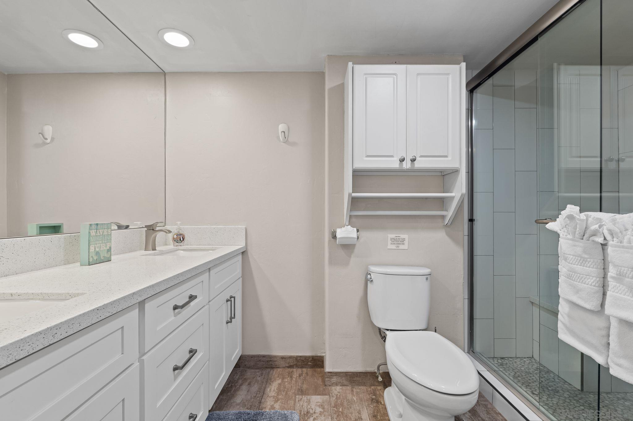 Detail Gallery Image 35 of 44 For 1177  Pacific Beach Drive  #a,  San Diego,  CA 92109 - 3 Beds | 2 Baths