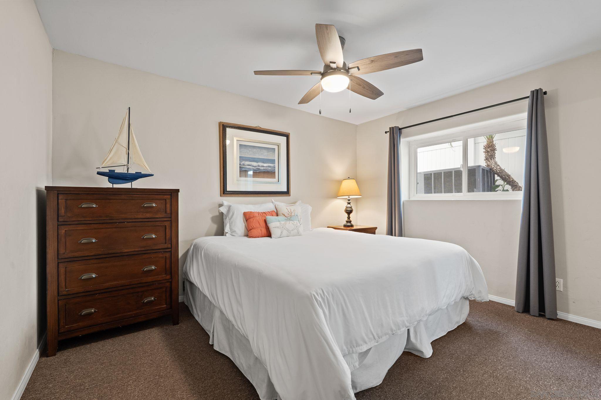 Detail Gallery Image 36 of 44 For 1177  Pacific Beach Drive  #a,  San Diego,  CA 92109 - 3 Beds | 2 Baths