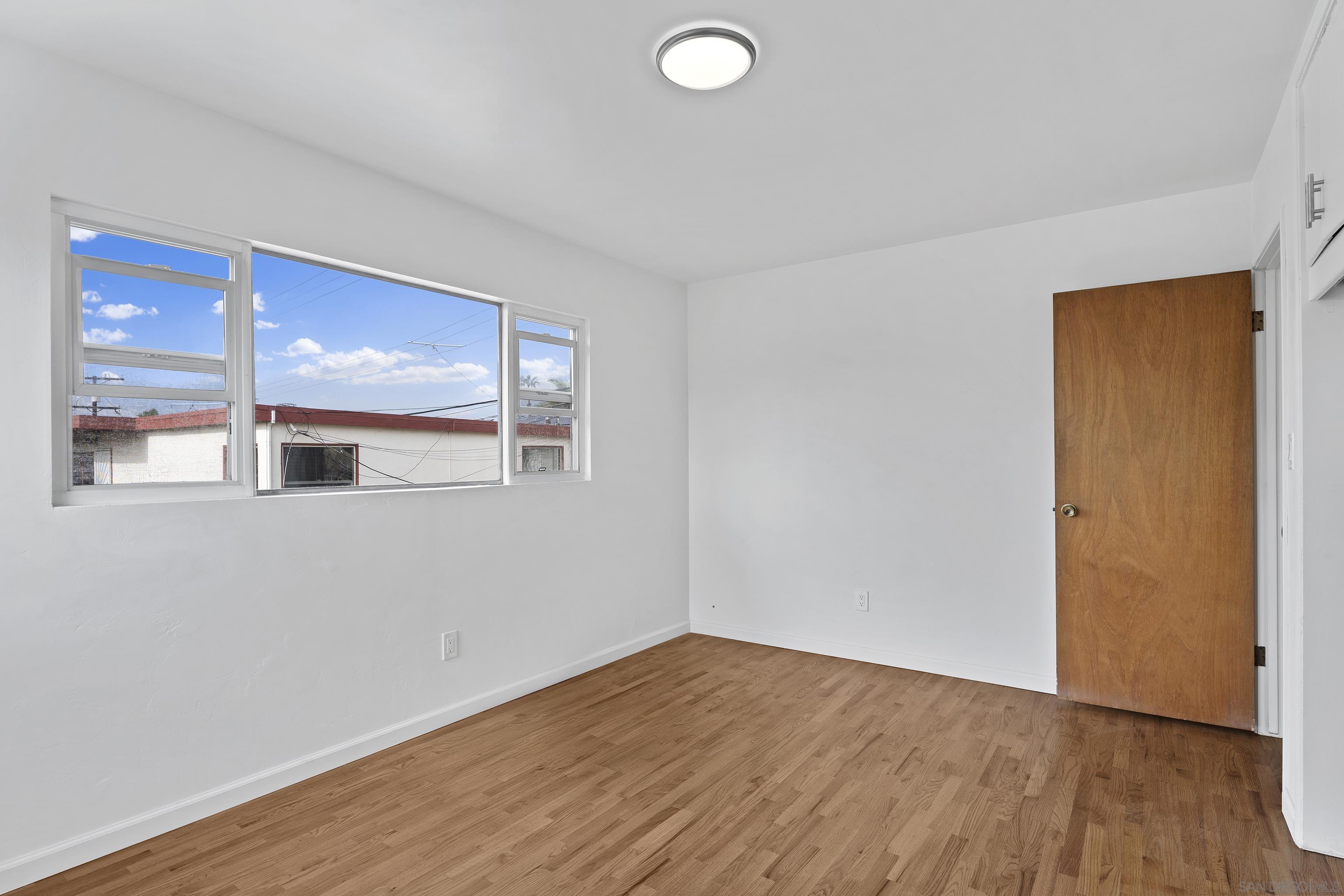 Detail Gallery Image 19 of 35 For 1250  Pacific Beach Dr, San Diego,  CA 92109 - 2 Beds | 1 Baths