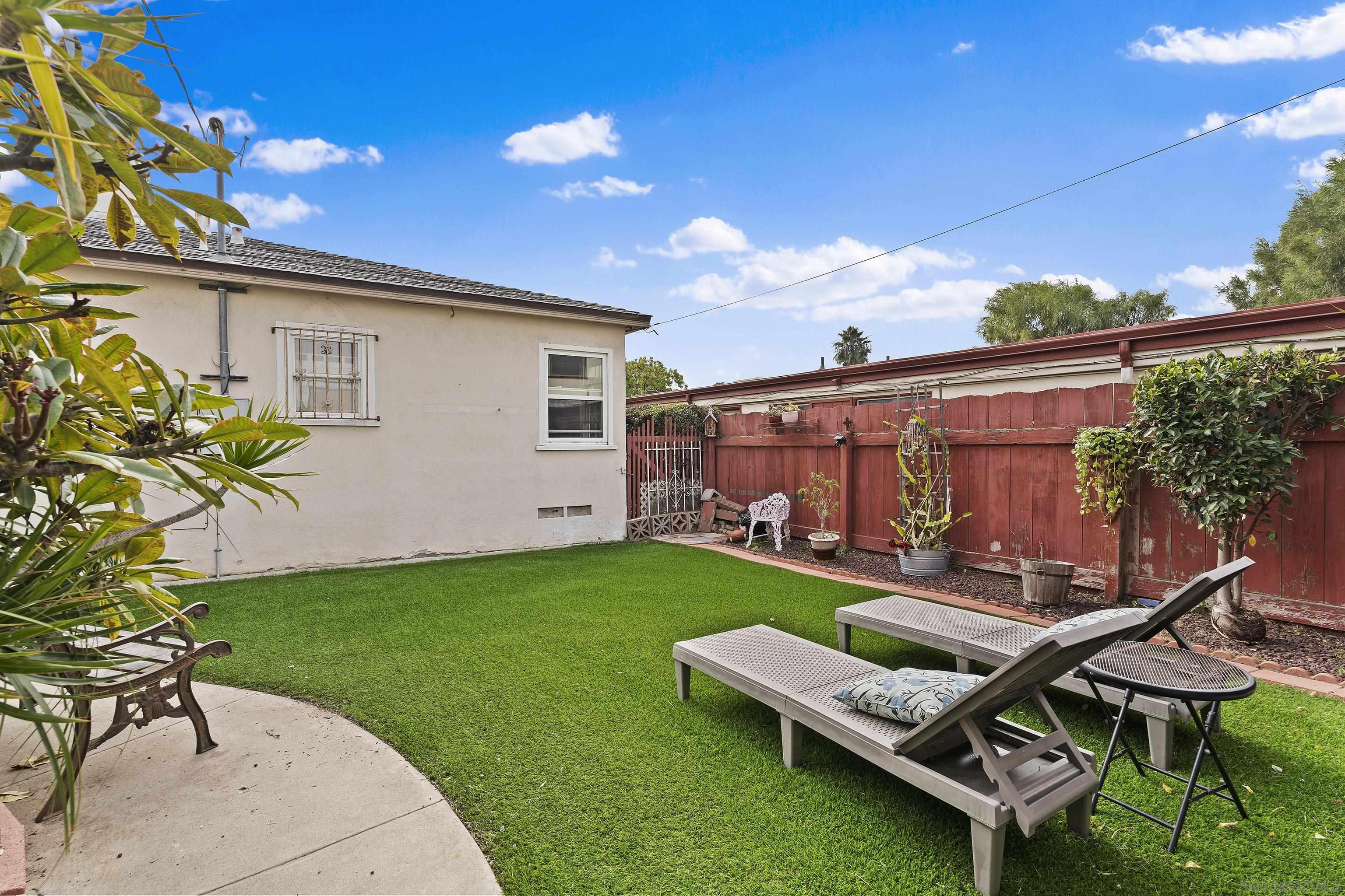 Detail Gallery Image 32 of 35 For 1250  Pacific Beach Dr, San Diego,  CA 92109 - 2 Beds | 1 Baths