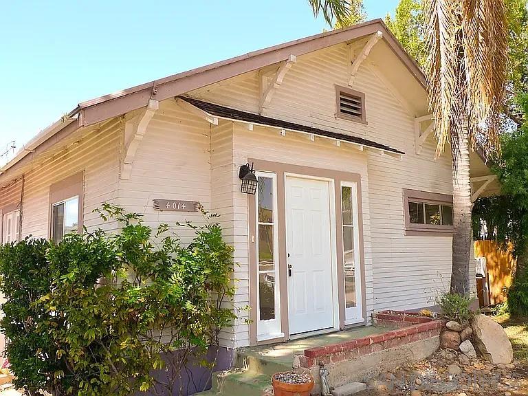 Detail Gallery Image 2 of 7 For 4014  Oregon St, San Diego,  CA 92104 - 2 Beds | 1 Baths