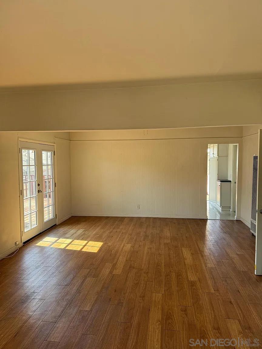 Detail Gallery Image 4 of 7 For 4014  Oregon St, San Diego,  CA 92104 - 2 Beds | 1 Baths