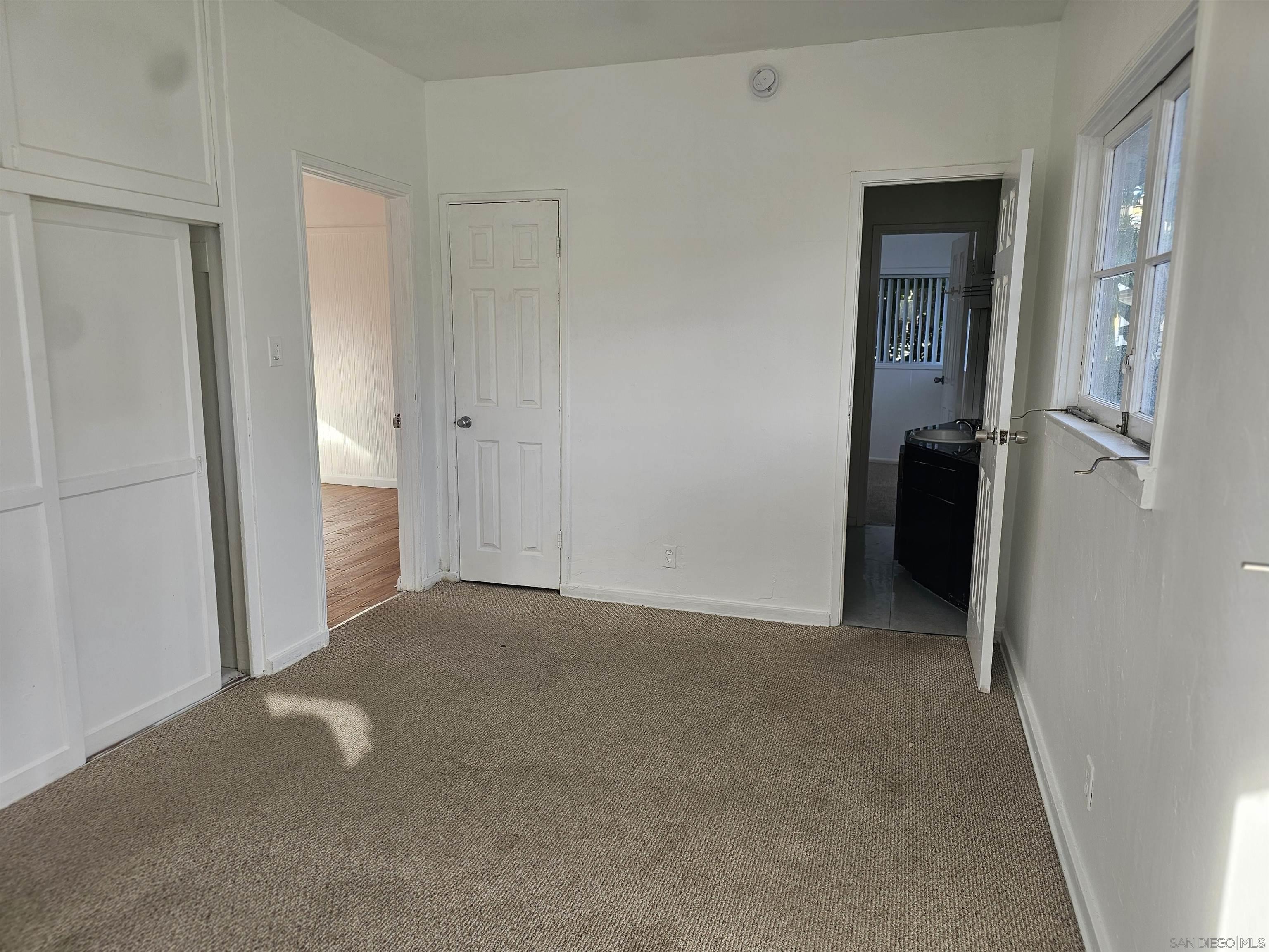 Detail Gallery Image 9 of 22 For 4014  Oregon St, San Diego,  CA 92104 - 2 Beds | 1 Baths
