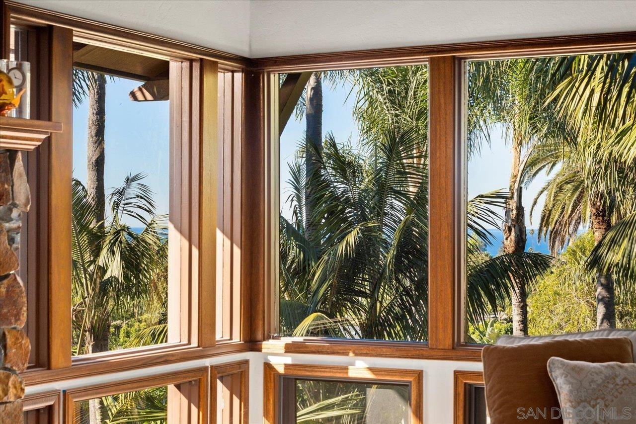 Detail Gallery Image 4 of 26 For 714  Passiflora Ave, Encinitas,  CA 92024 - 3 Beds | 2/1 Baths