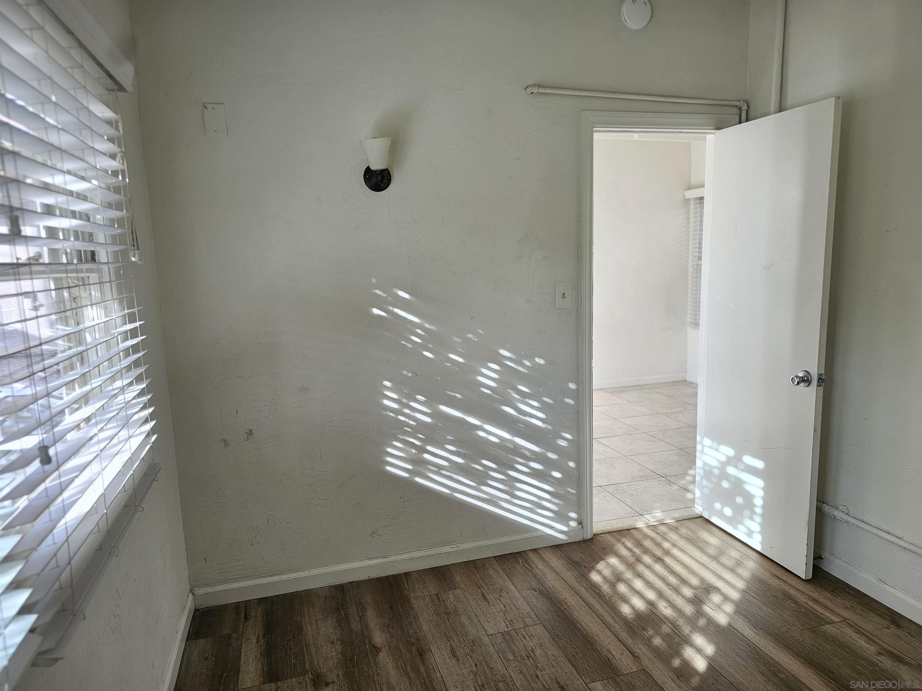 Detail Gallery Image 5 of 9 For 4012  Oregon St, San Diego,  CA 92104 - 1 Beds | 1 Baths