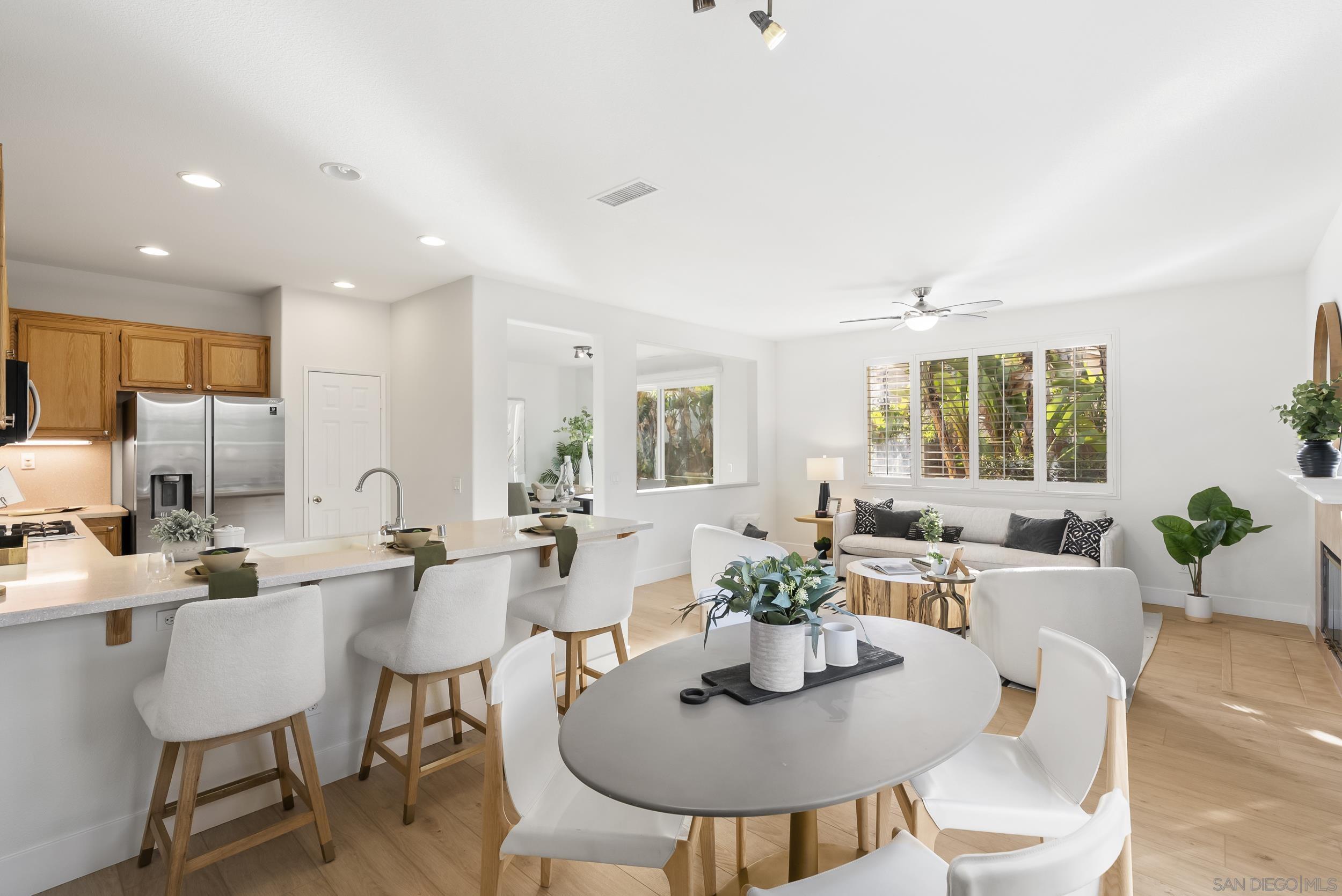 Detail Gallery Image 15 of 45 For 11901  Westview Pkwy, San Diego,  CA 92126 - 5 Beds | 3 Baths