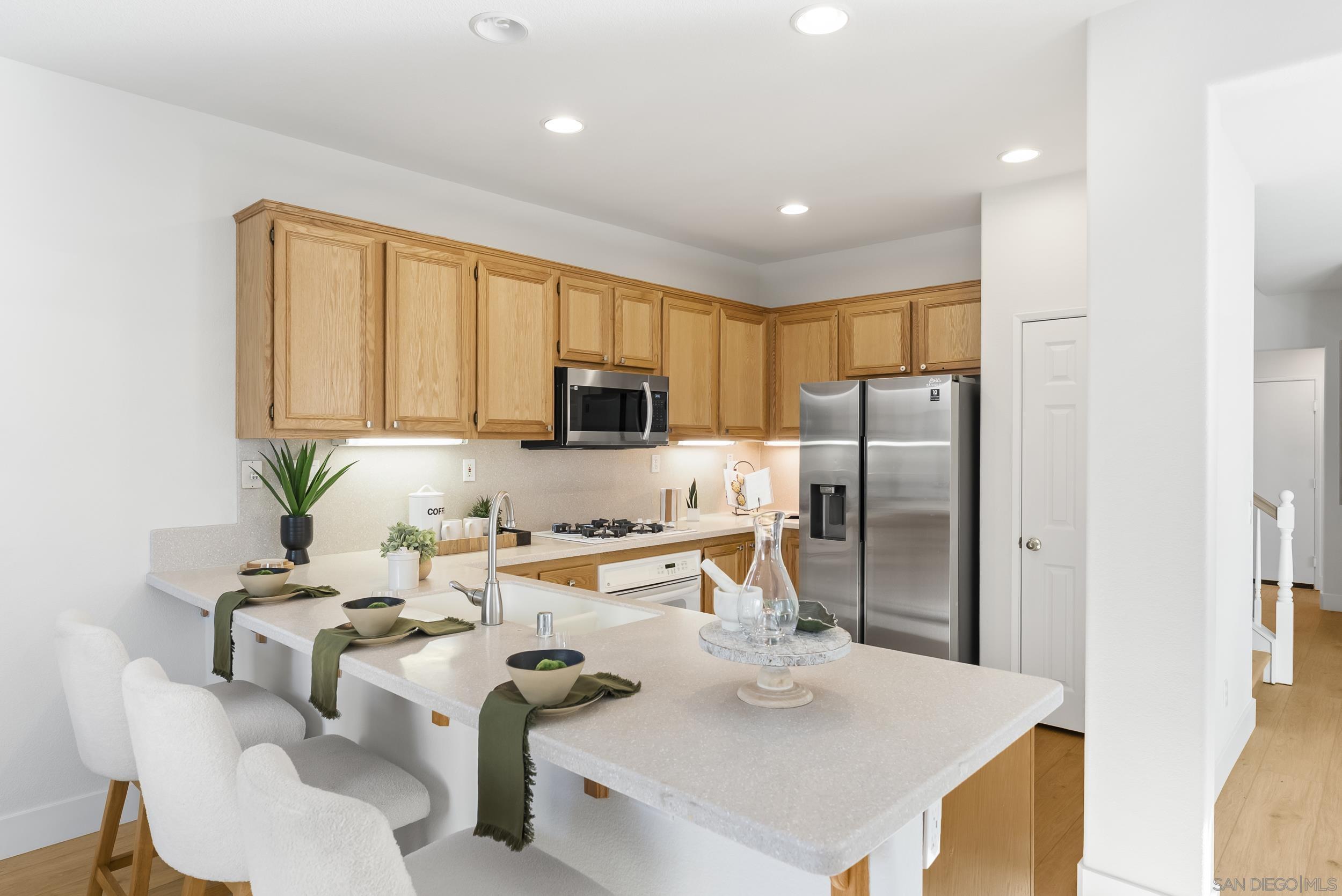 Detail Gallery Image 17 of 45 For 11901  Westview Pkwy, San Diego,  CA 92126 - 5 Beds | 3 Baths