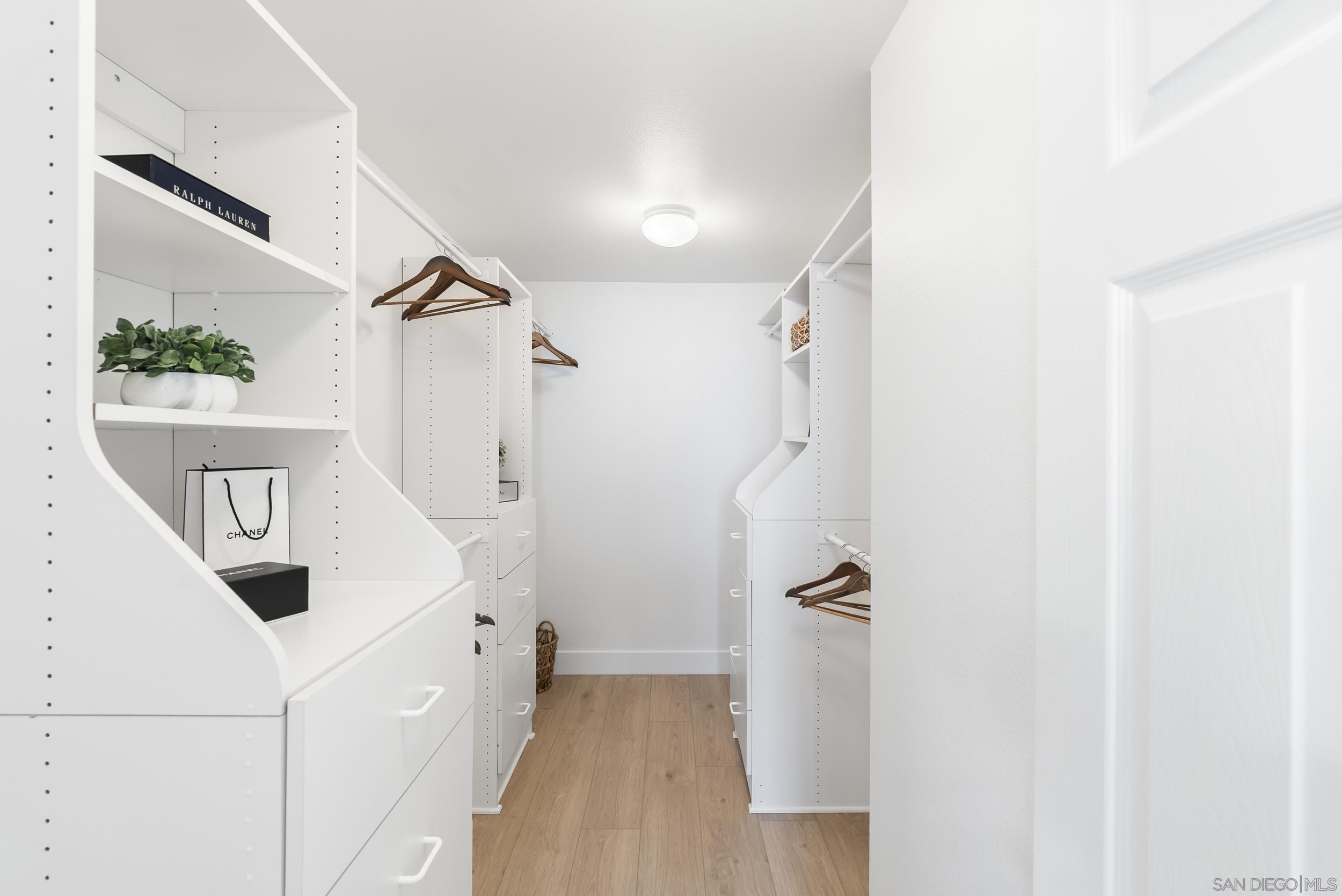 Detail Gallery Image 26 of 45 For 11901  Westview Pkwy, San Diego,  CA 92126 - 5 Beds | 3 Baths