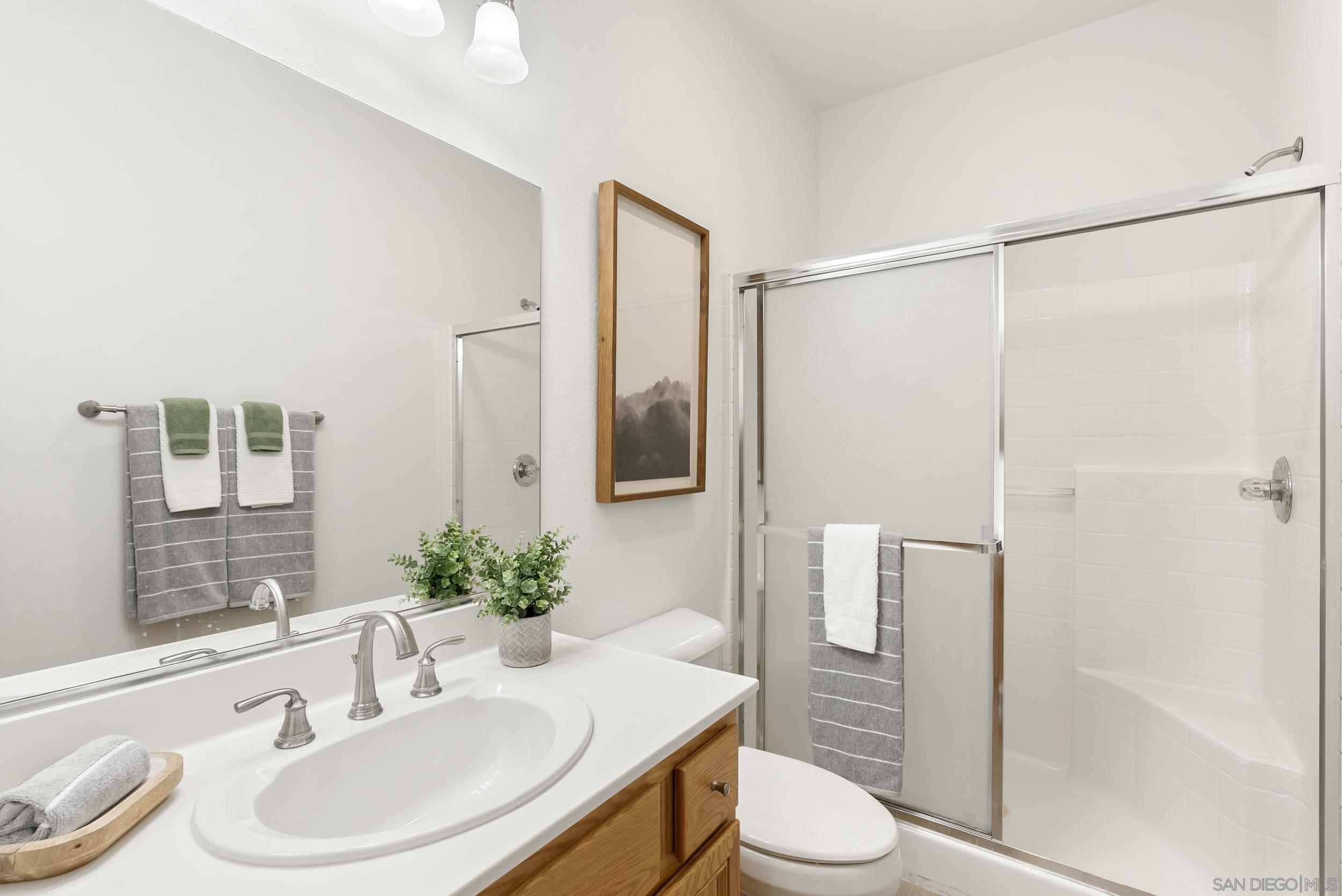 Detail Gallery Image 28 of 45 For 11901  Westview Pkwy, San Diego,  CA 92126 - 5 Beds | 3 Baths