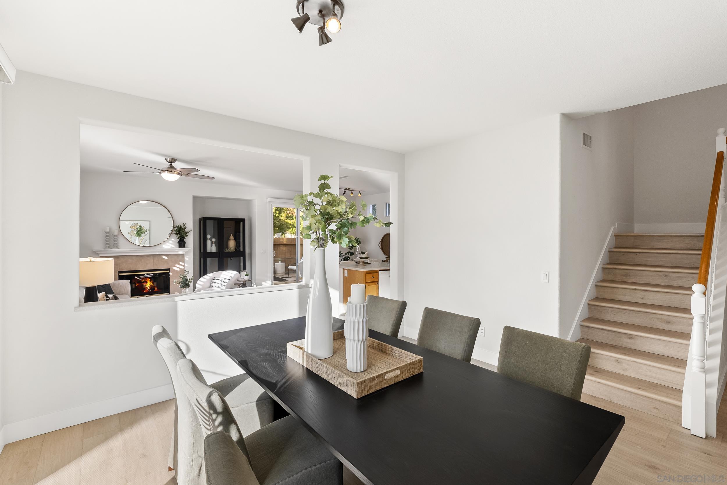 Detail Gallery Image 7 of 45 For 11901  Westview Pkwy, San Diego,  CA 92126 - 5 Beds | 3 Baths