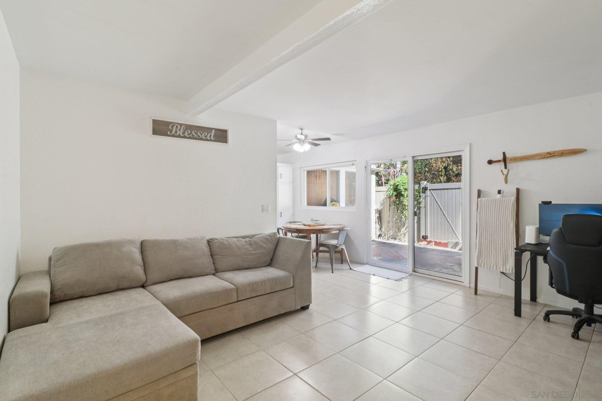 Detail Gallery Image 6 of 36 For 9055  Calle Lucia, Lakeside,  CA 92040 - 4 Beds | 2 Baths