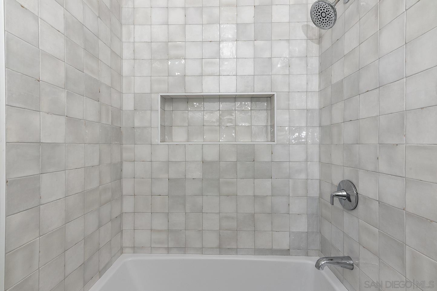 Detail Gallery Image 30 of 50 For 522  Garfield St, Oceanside,  CA 92054 - 5 Beds | 2/1 Baths