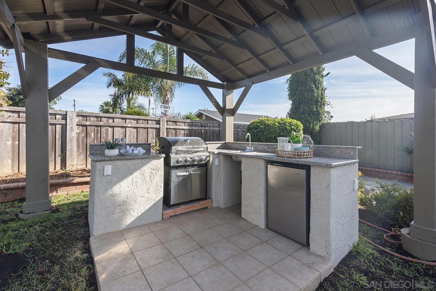 Detail Gallery Image 42 of 50 For 522  Garfield St, Oceanside,  CA 92054 - 5 Beds | 2/1 Baths