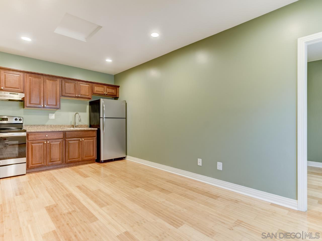 Detail Gallery Image 5 of 6 For 3677  Swift Ave, San Diego,  CA 92104 - 1 Beds | 1 Baths