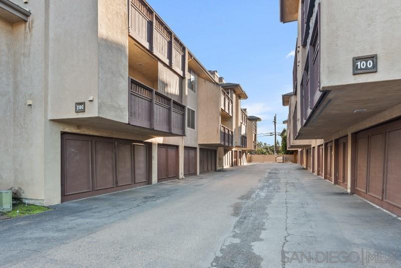 Detail Gallery Image 16 of 31 For 3755  Udall St  205, San Diego,  CA 92107 - 2 Beds | 2 Baths