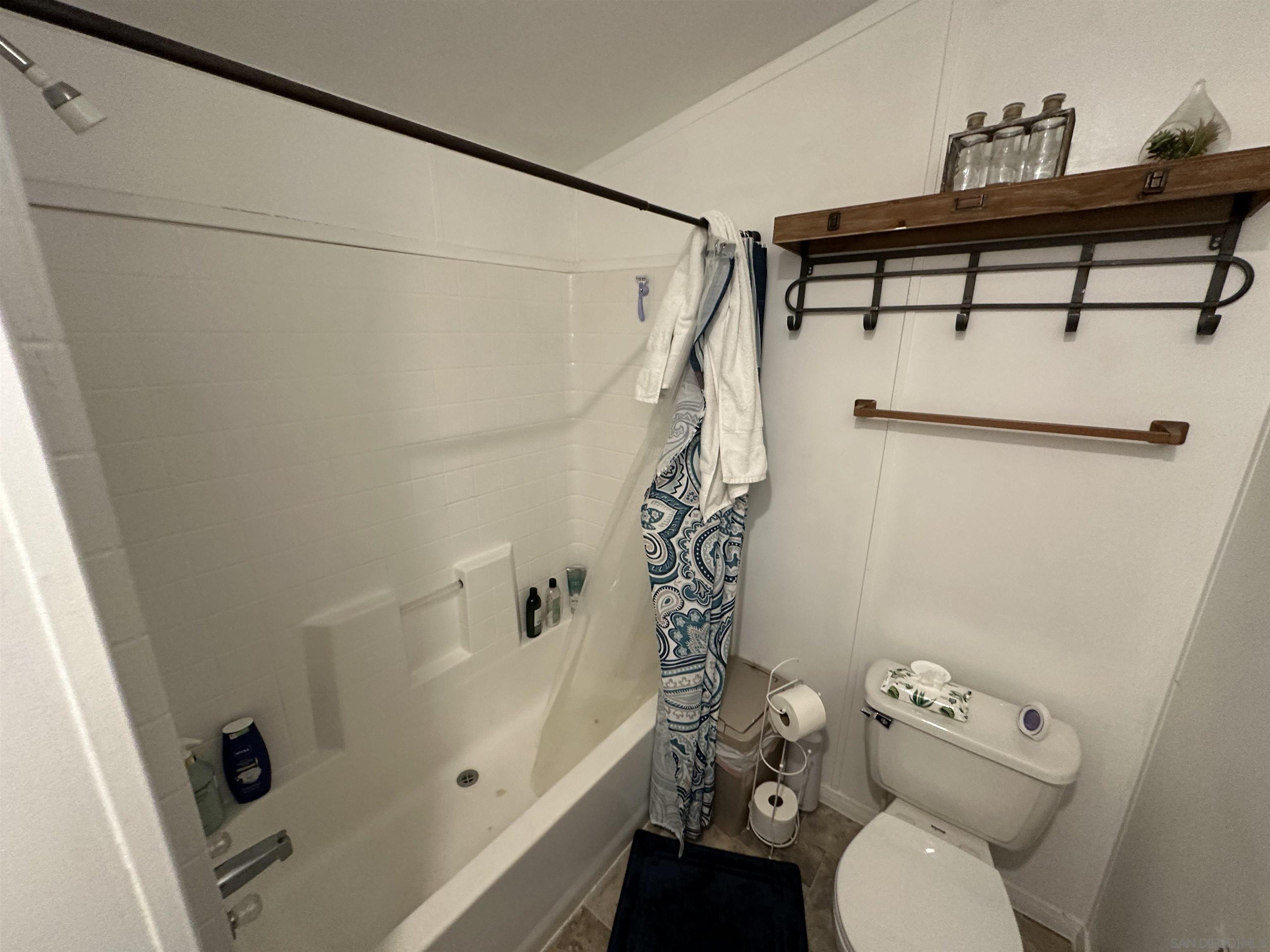 Detail Gallery Image 23 of 26 For 12044  Royal Rd.  #76,  El Cajon,  CA 92021 - 2 Beds | 2 Baths