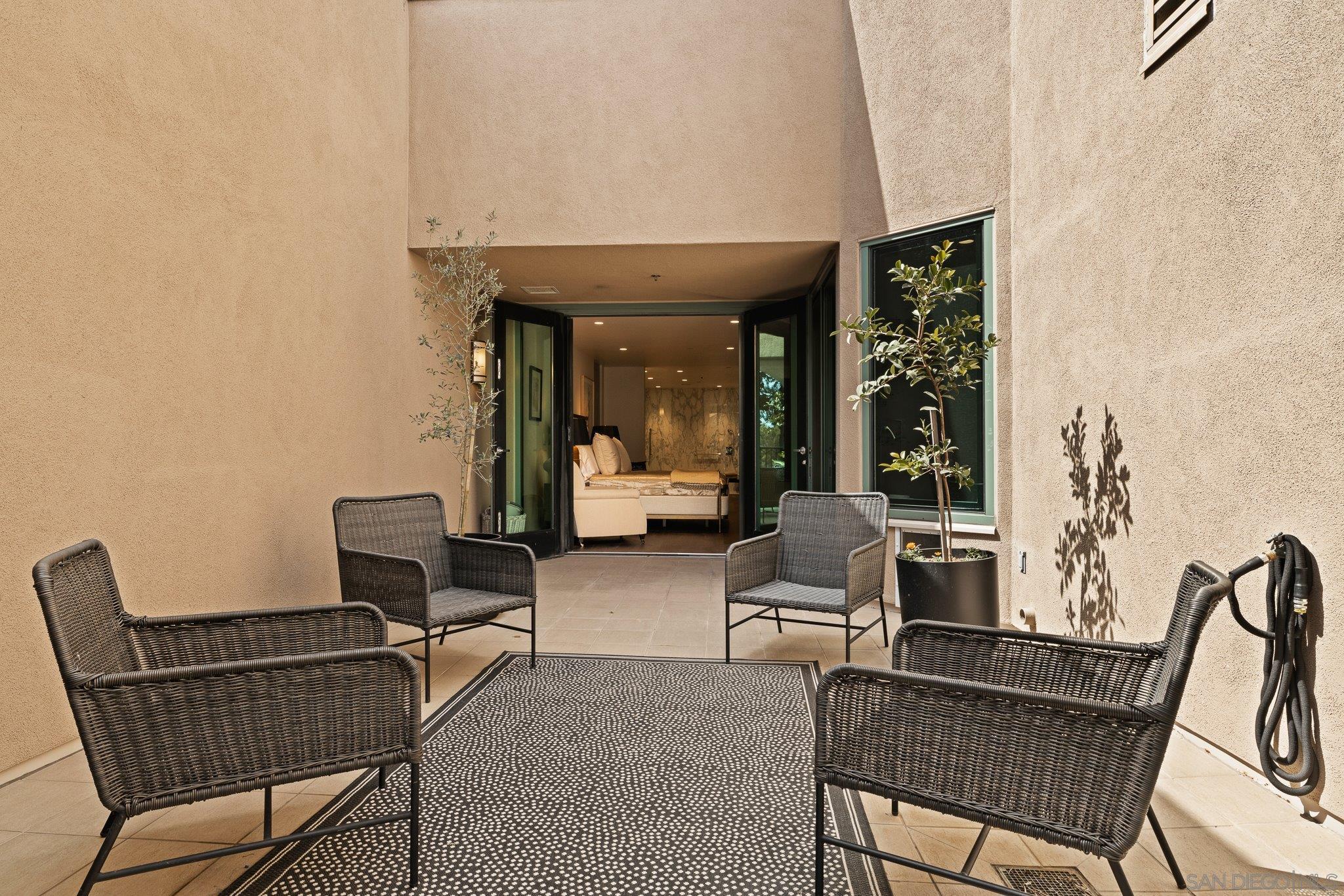 Detail Gallery Image 25 of 50 For 2500  6th Ave  Th04,  San Diego,  CA 92103 - 3 Beds | 2/1 Baths