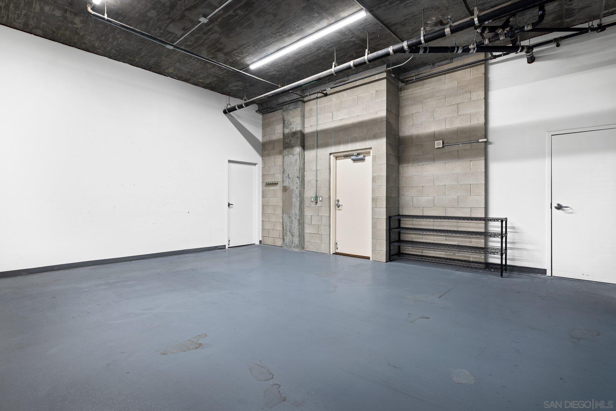 Detail Gallery Image 41 of 50 For 2500  6th Ave  Th04,  San Diego,  CA 92103 - 3 Beds | 2/1 Baths