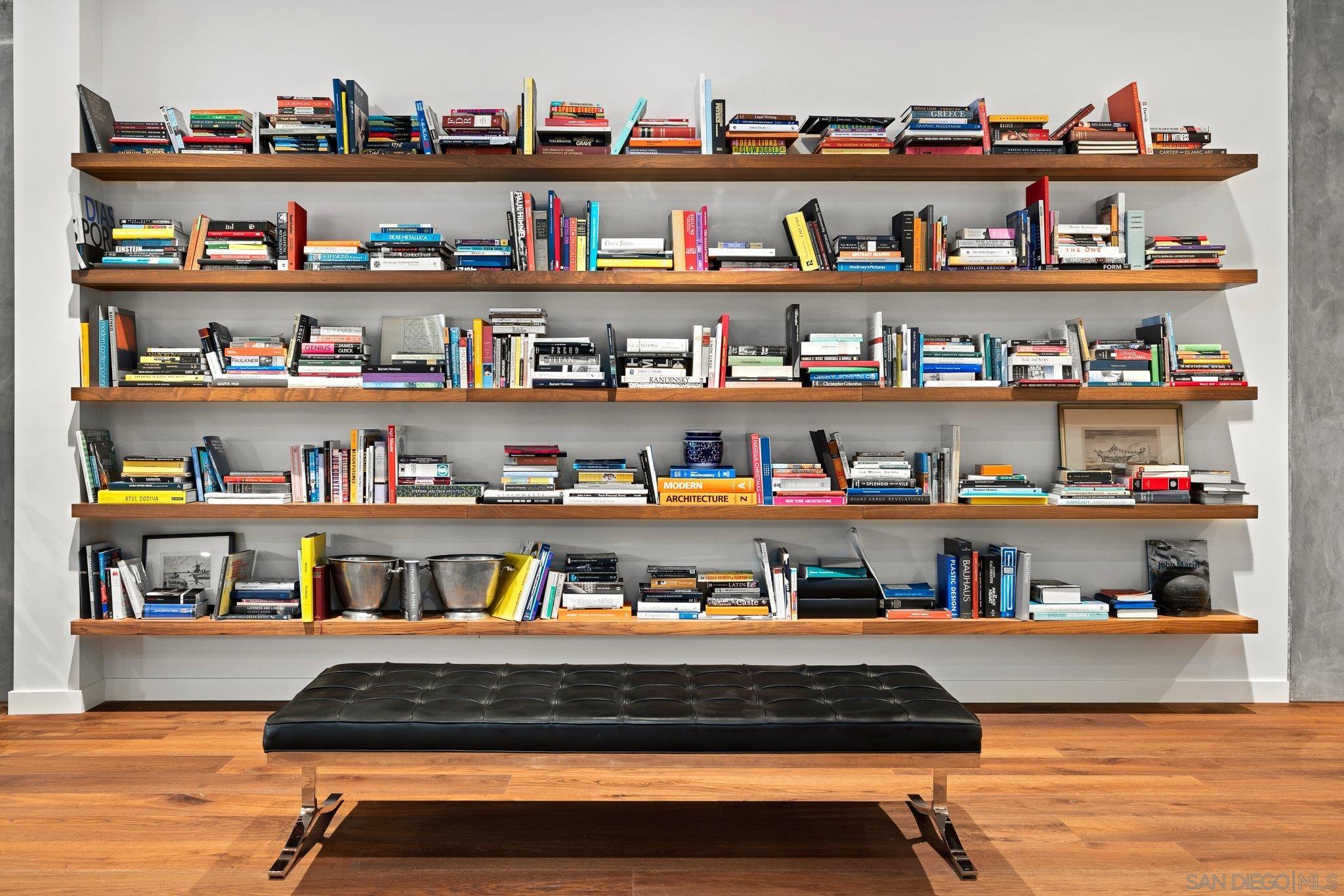 Detail Gallery Image 6 of 59 For 2500  6th Ave  Th04,  San Diego,  CA 92103 - 3 Beds | 2/1 Baths