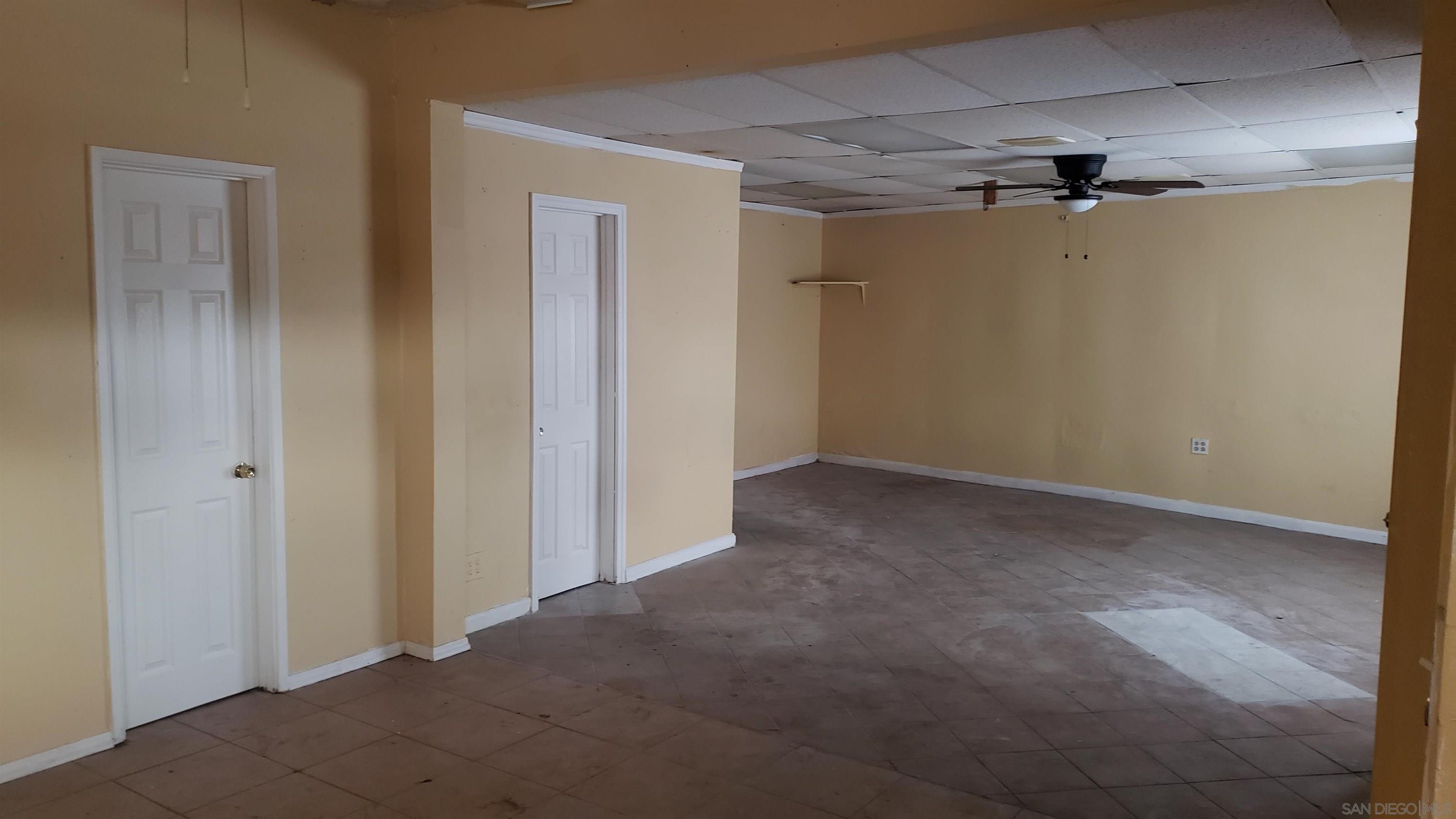 Front Image Thumbnail for SD250045787