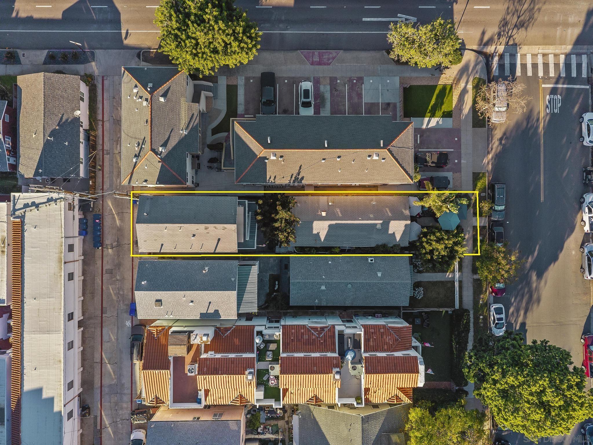 Detail Gallery Image 35 of 46 For 406-408 & 408b  E Ave, Coronado,  CA 92118 - – Beds | – Baths