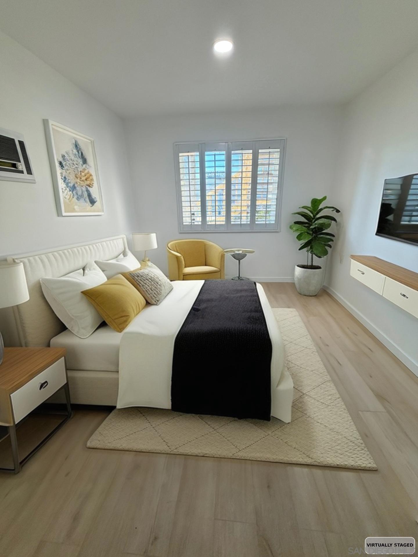 Detail Gallery Image 3 of 14 For 6658  University Ave., San Diego,  CA 92115 - 1 Beds | 1 Baths